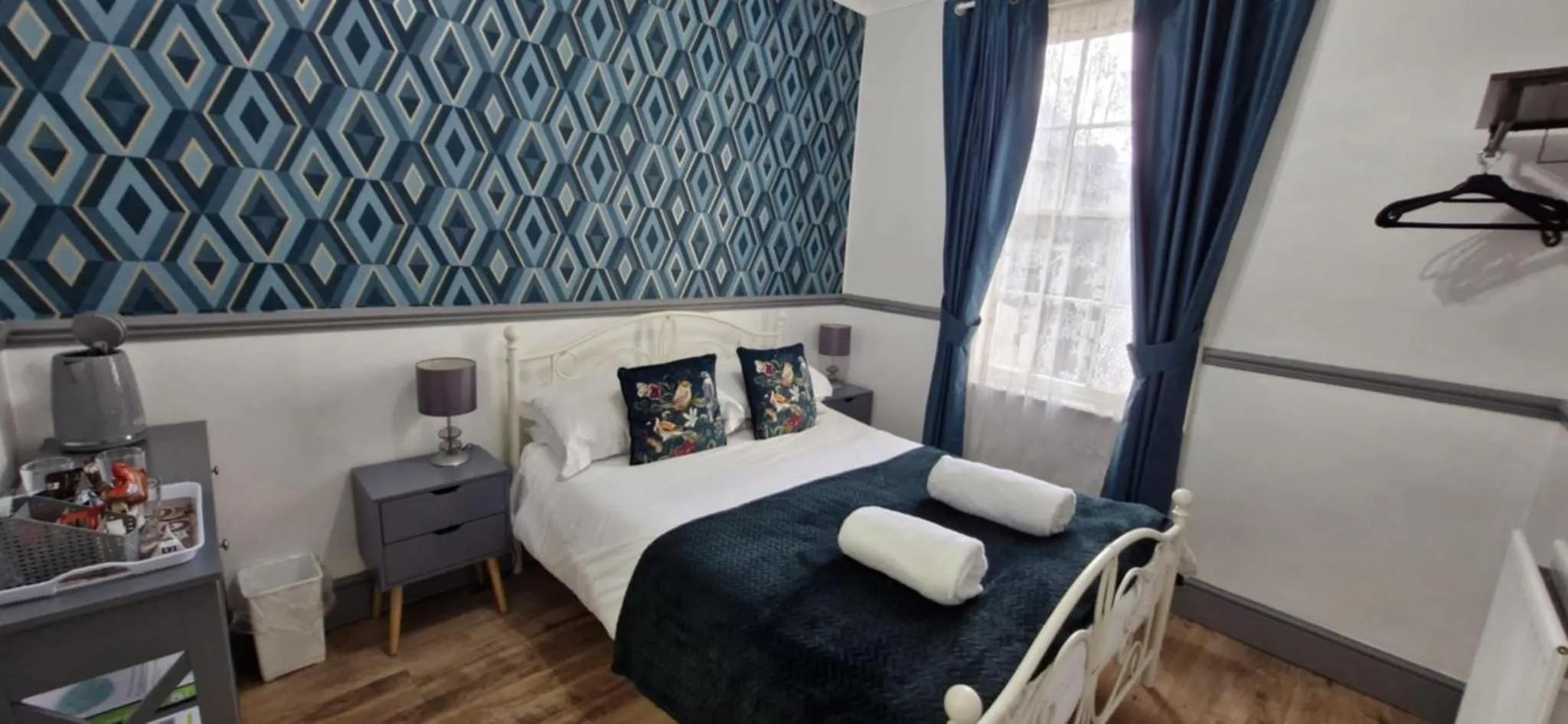 Bedroom, Bed in LilyRose Hotel