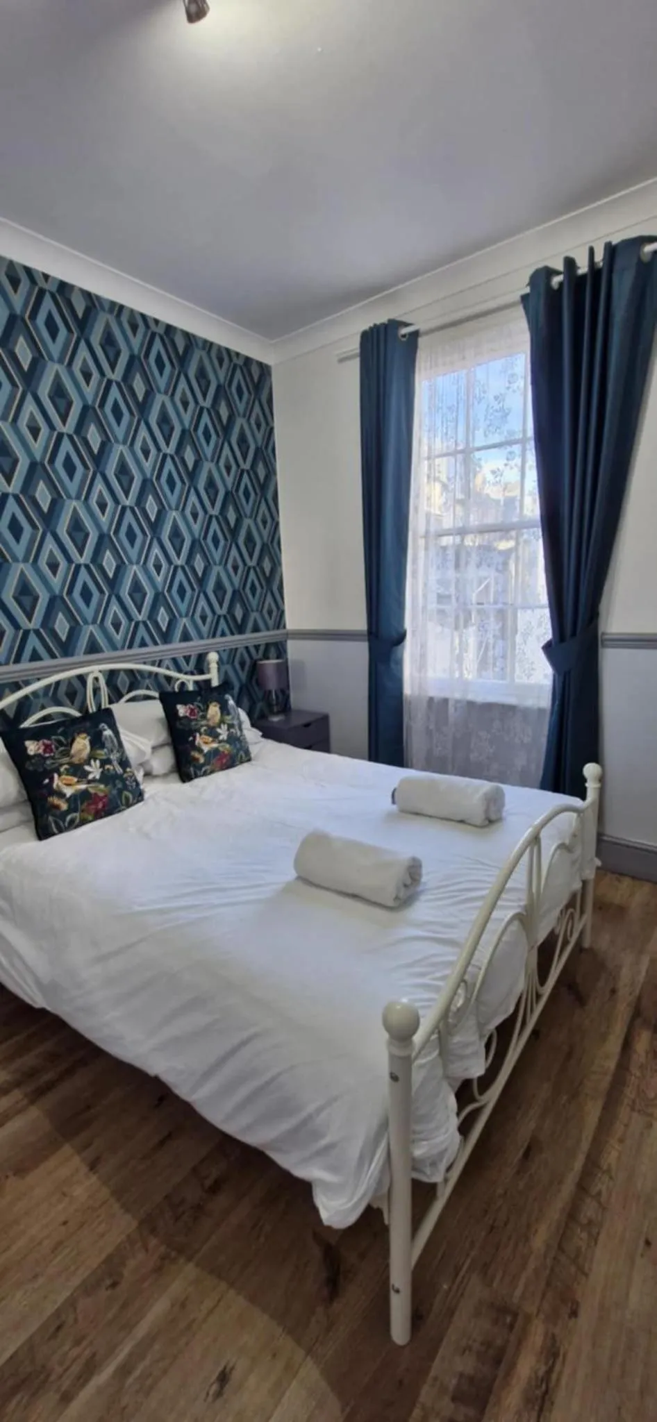 Bedroom, Bed in LilyRose Hotel