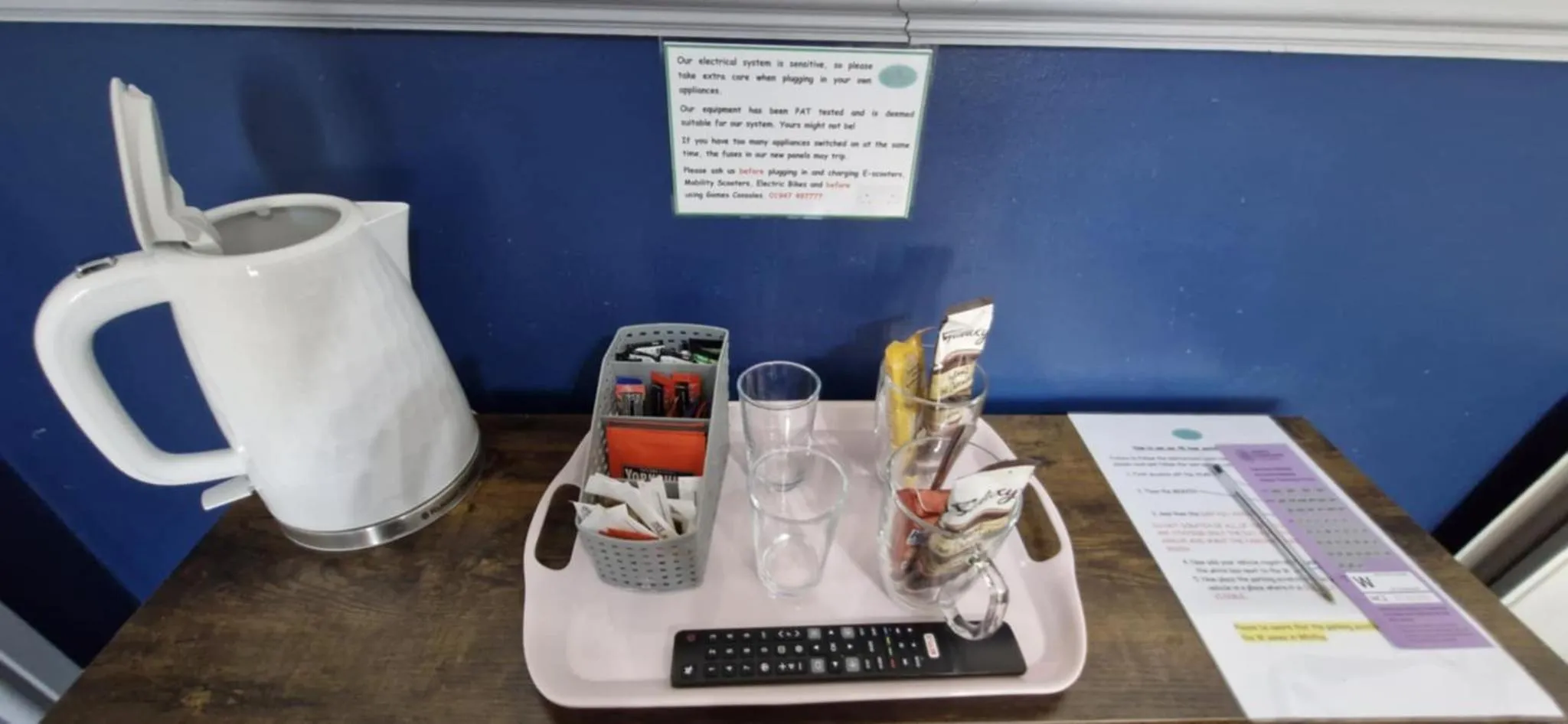 Coffee/tea facilities in LilyRose Hotel