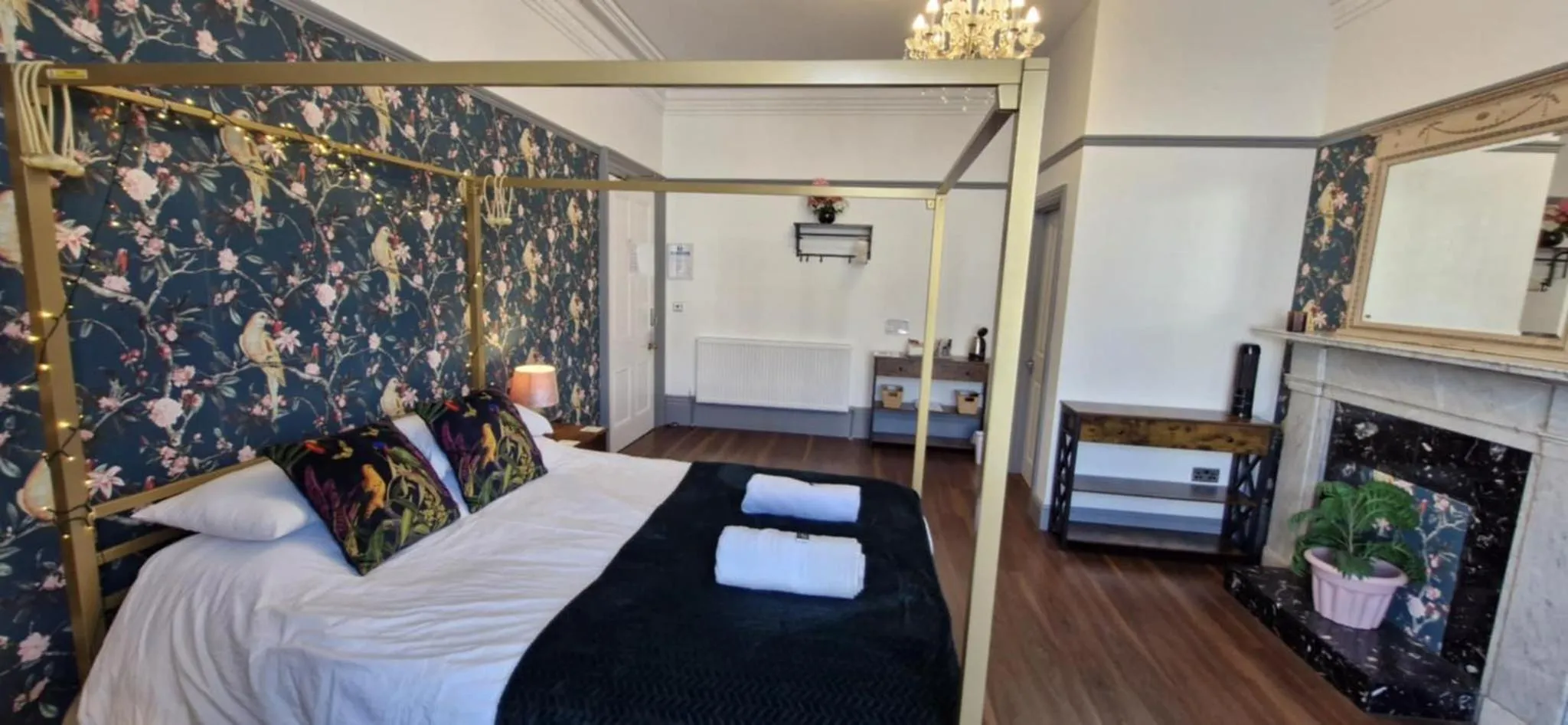 Bedroom, Bed in LilyRose Hotel