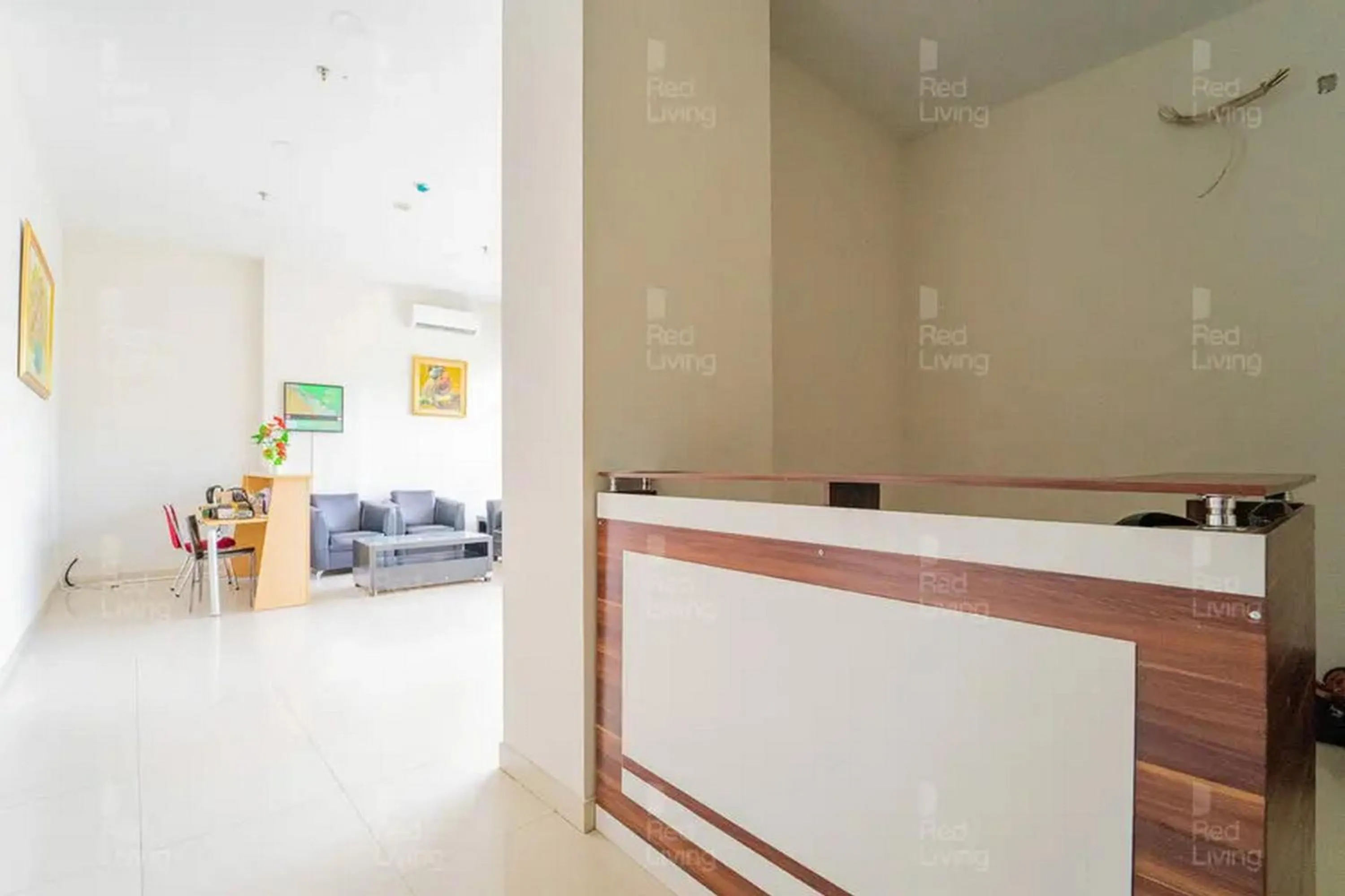 Lobby or reception, Bed in RedLiving Apartemen Green Lake View Cimanggis - WIN Property