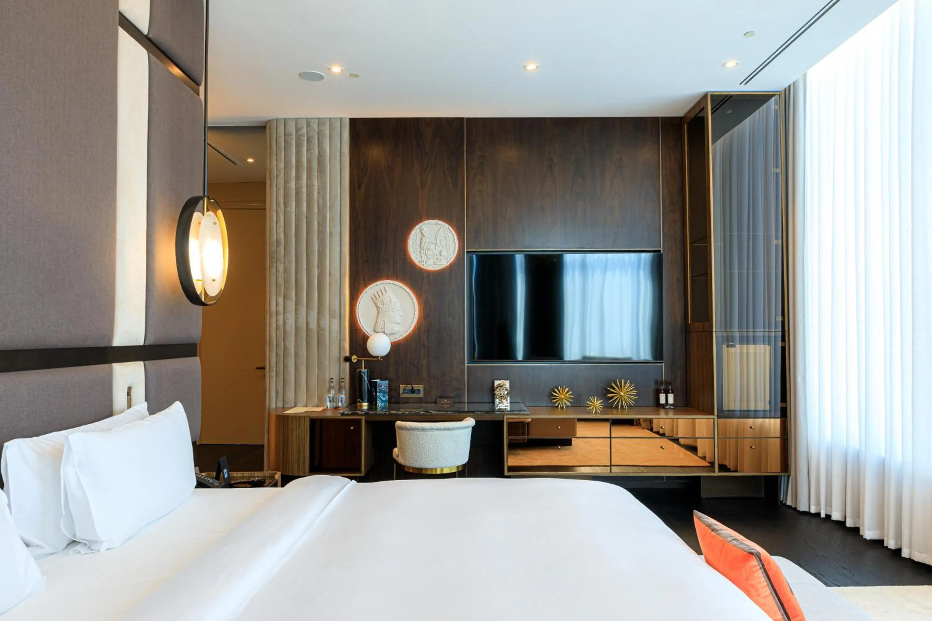 Bedroom, Bed in Seven Visions Resort and Places, the Dvin