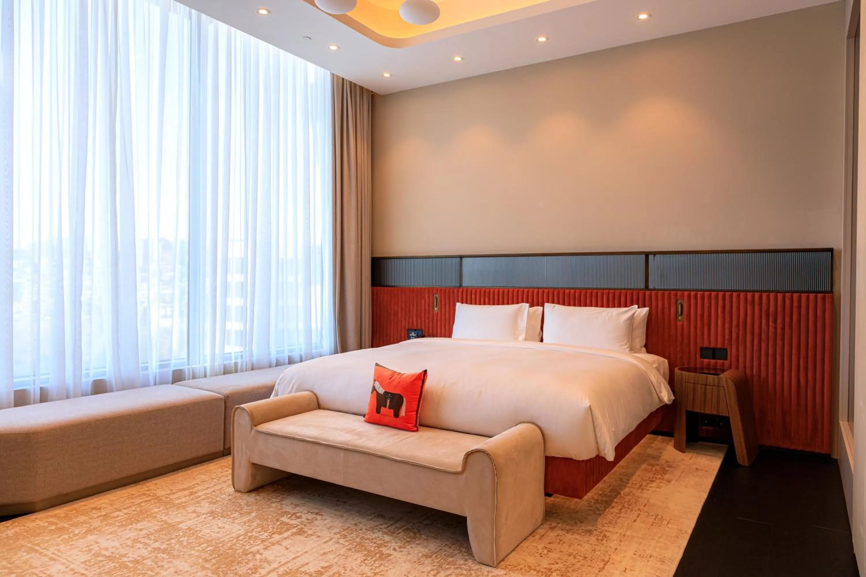 Bed in Seven Visions Resort and Places, the Dvin