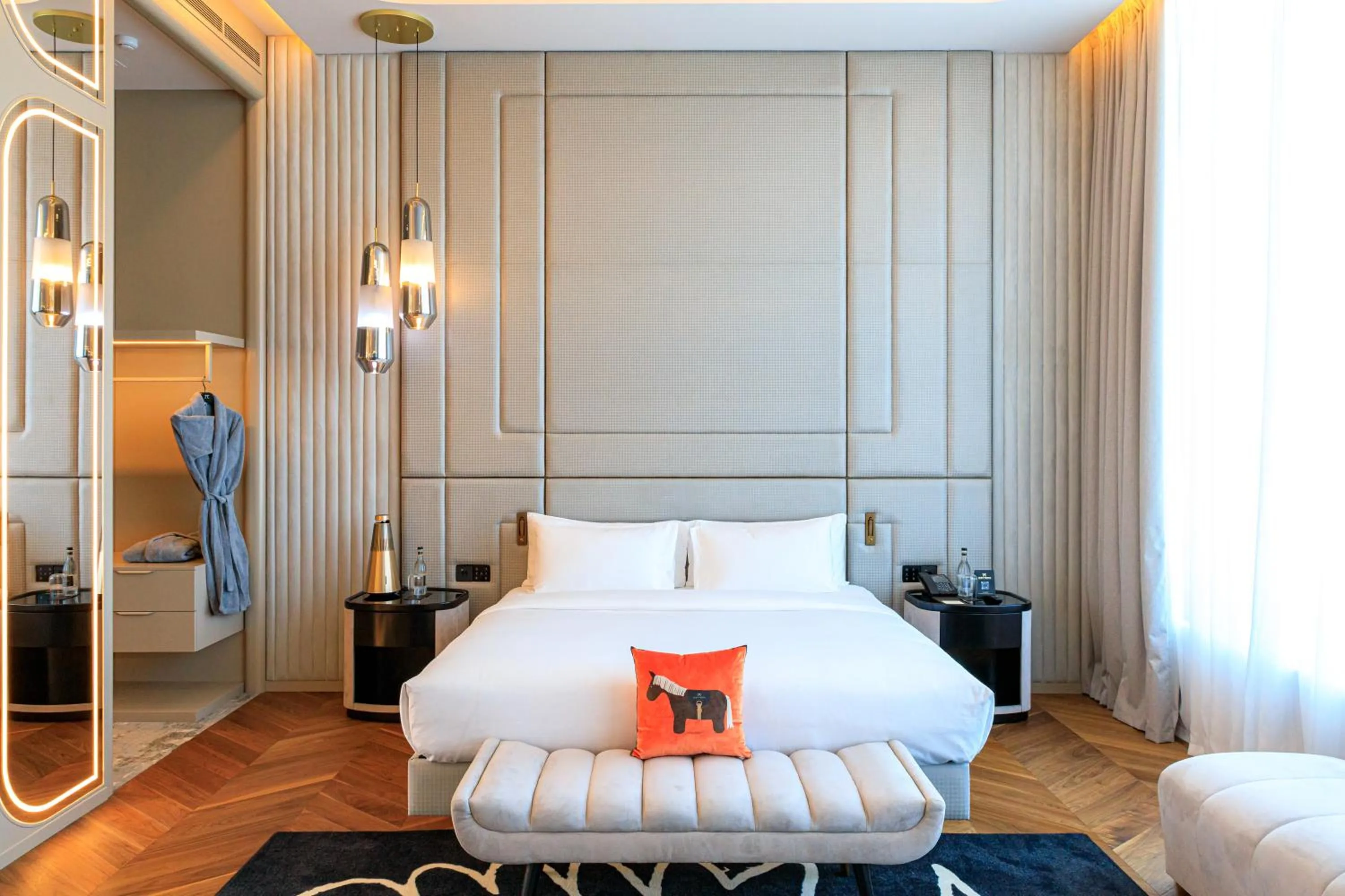 Bed in Seven Visions Resort and Places, the Dvin