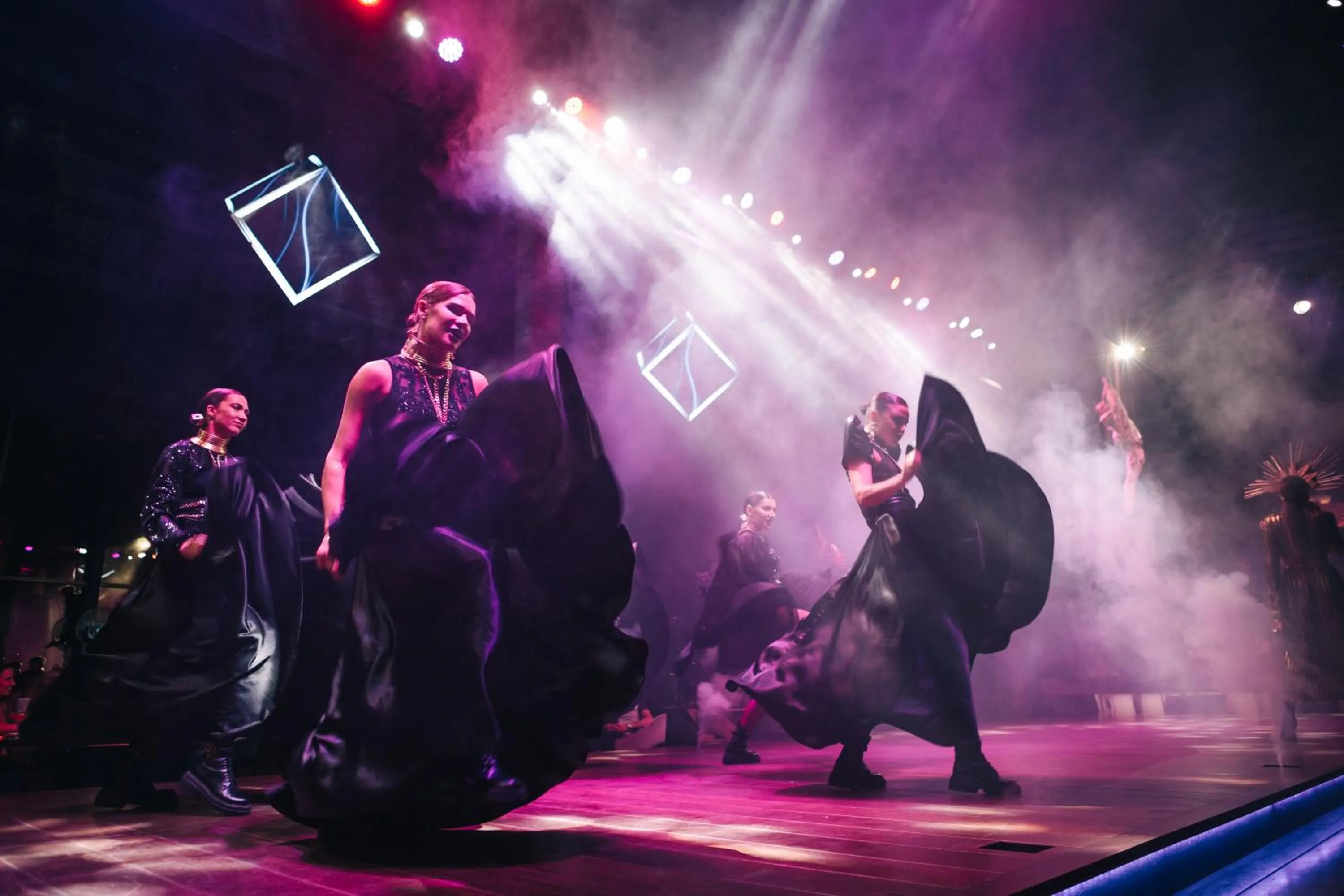 Entertainment in Seven Visions Resort and Places, the Dvin