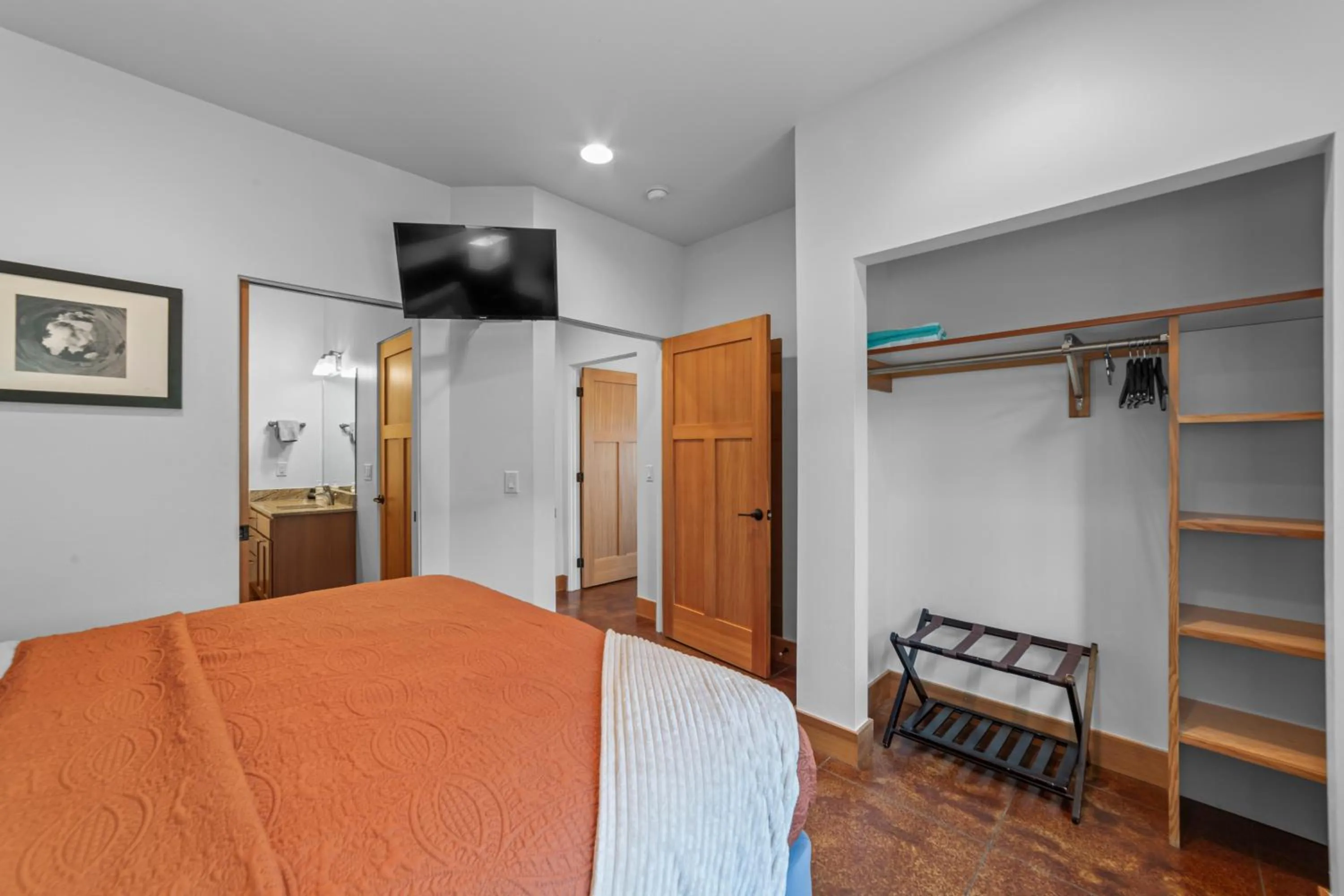 Bed in 57 Robber's Roost