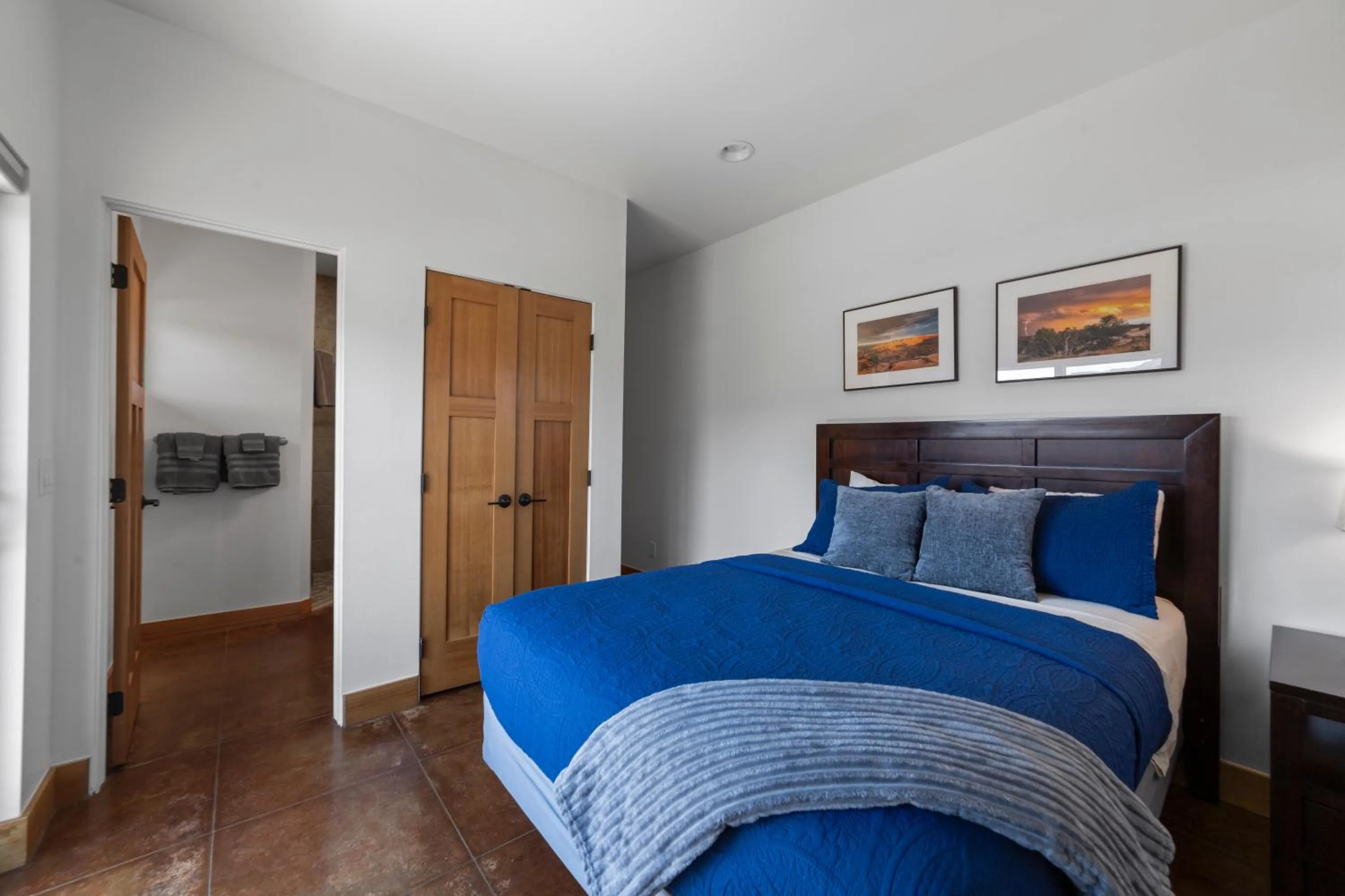 Bed in 57 Robber's Roost