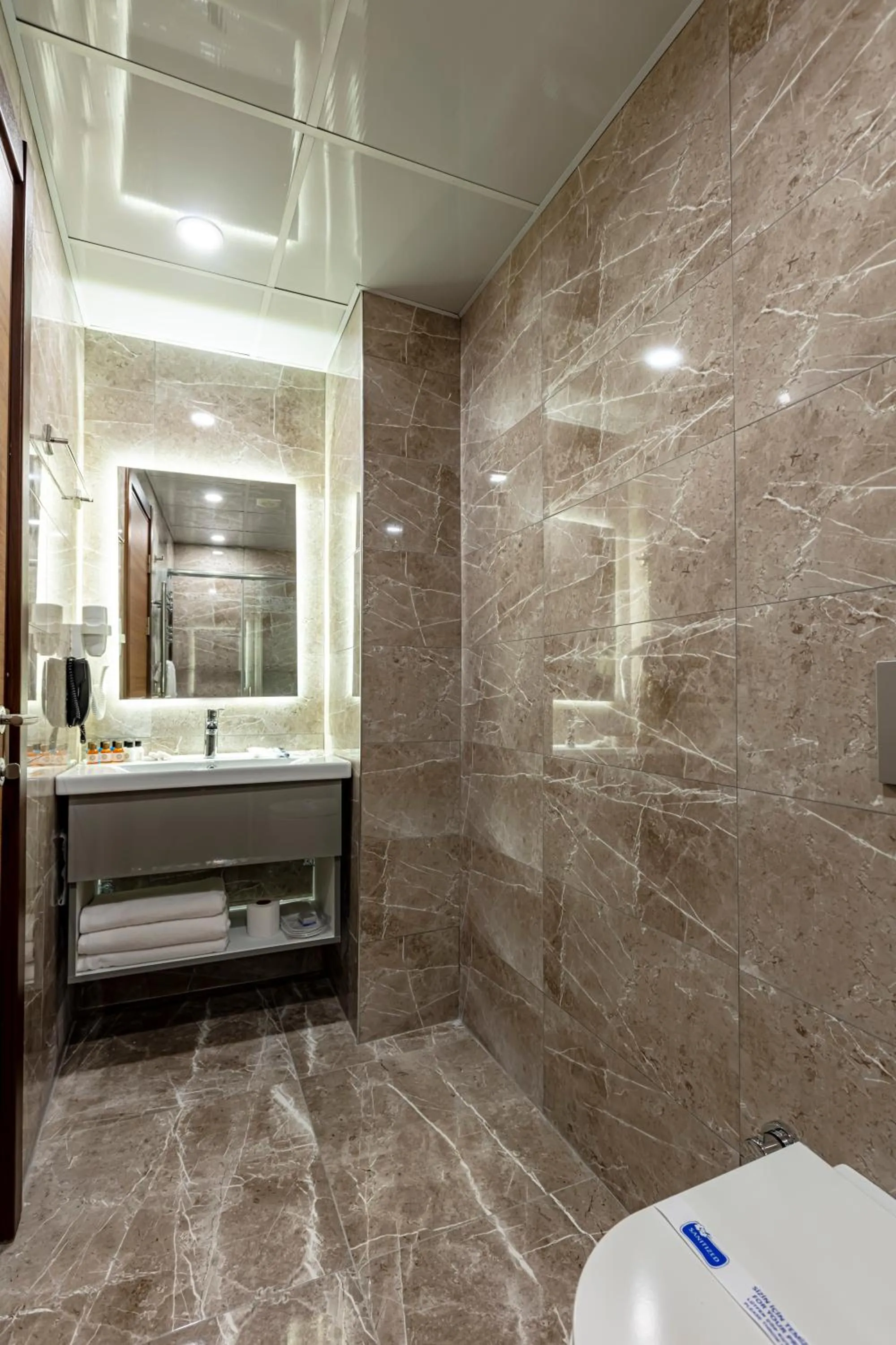 GRAND HAMİT By Karadayı Airport Hotel