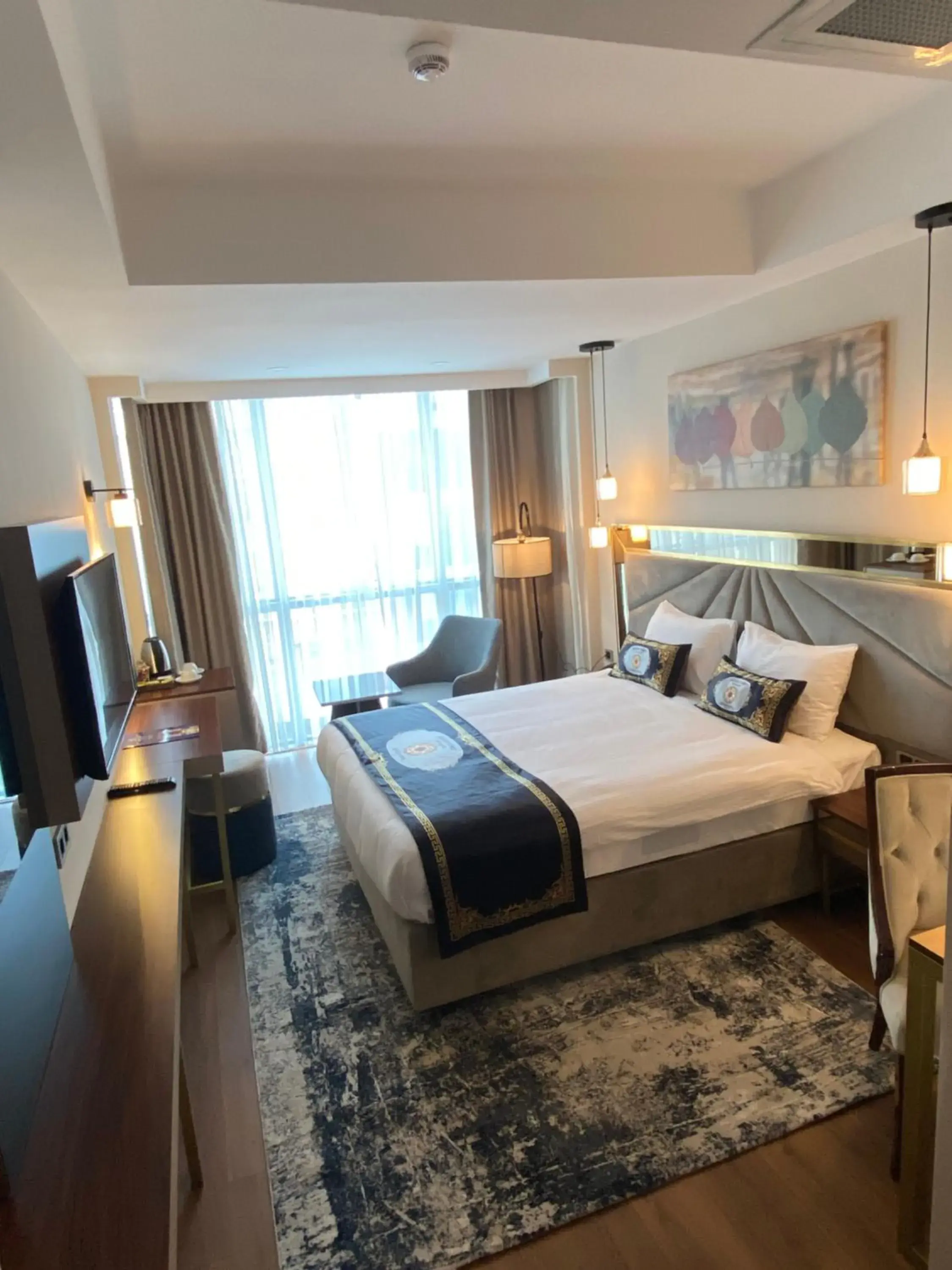 Deluxe Double Room in GRAND HAMİT By Karadayı Airport Hotel Deluxe Double Room in GRAND HAMİT By Karadayı Airport Hotel