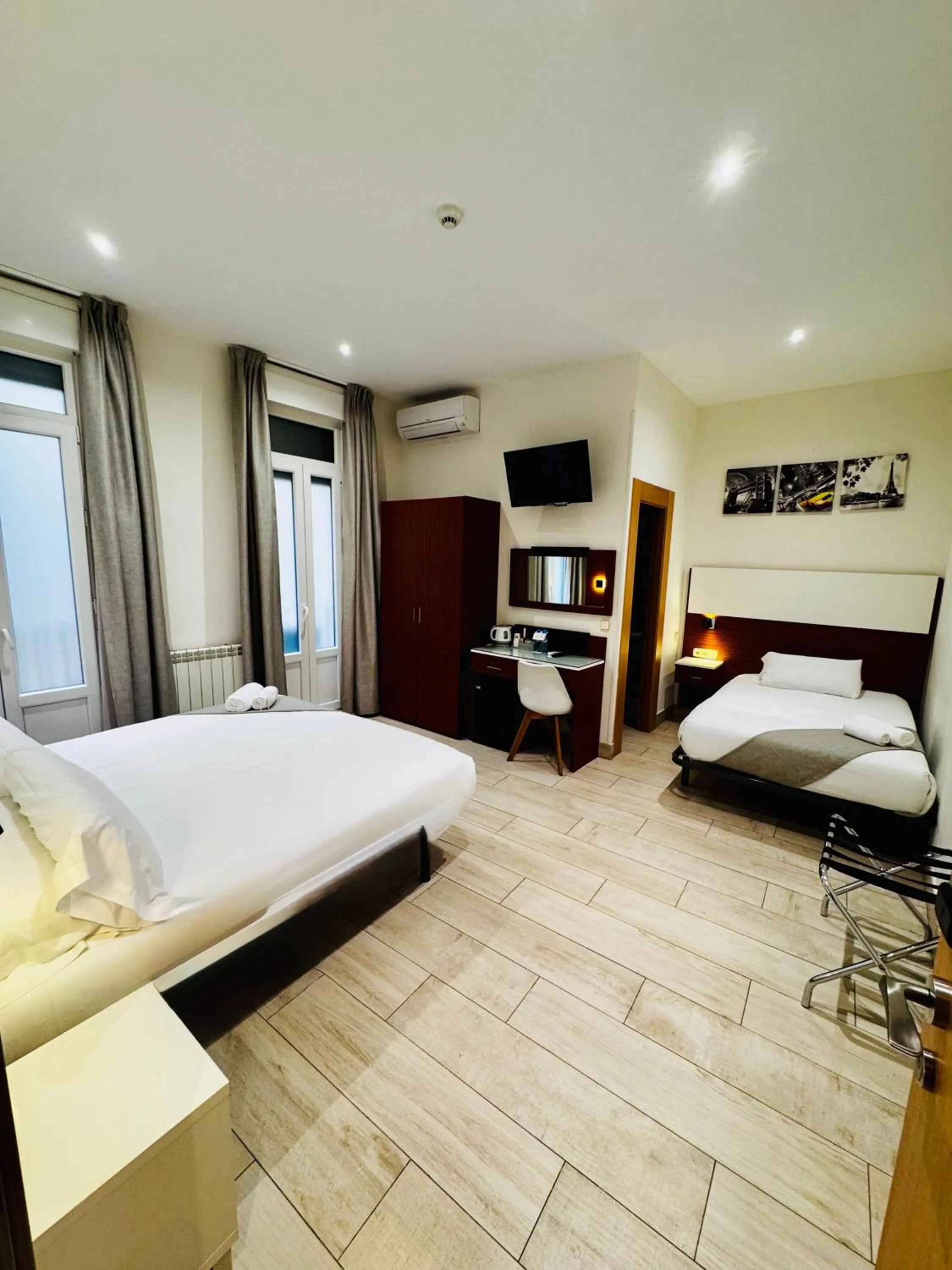 Bed in Hostal Cervelo