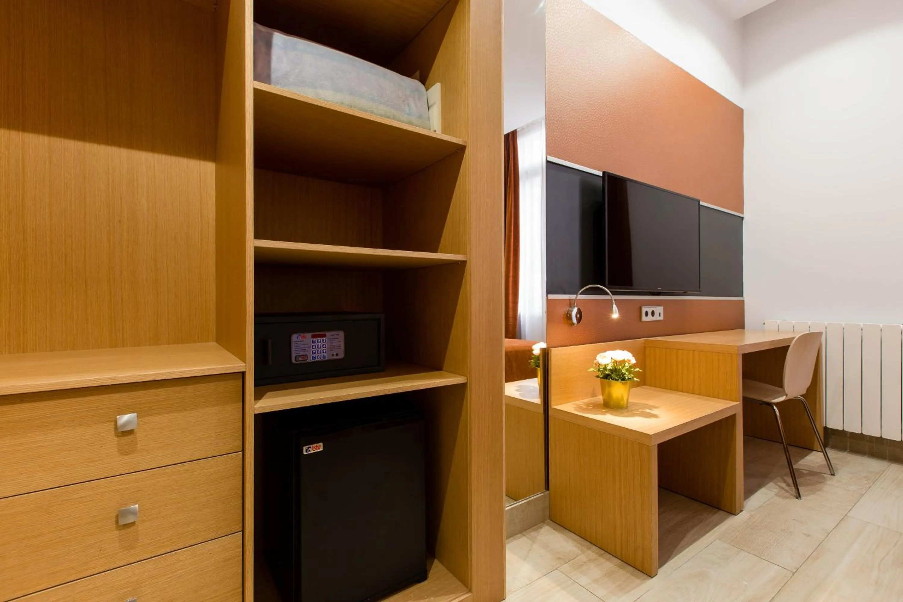 Bedroom in Hostal Cervelo