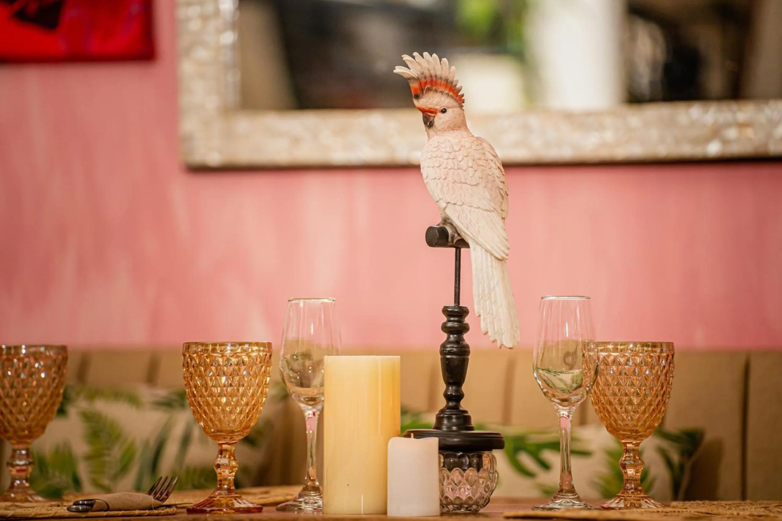 Decorative detail in Al Alma Apart-Suites