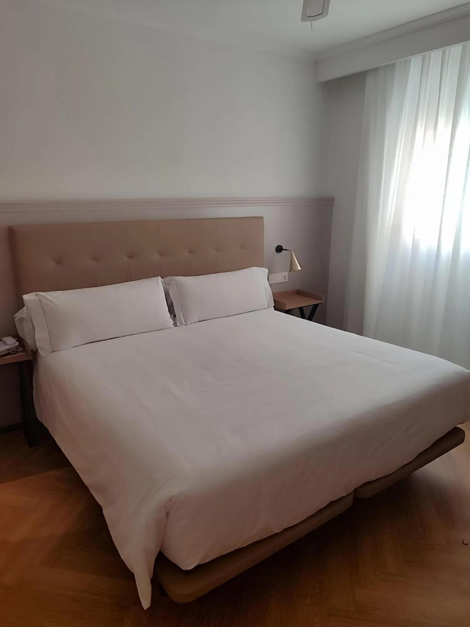 Bed in Senator Cádiz