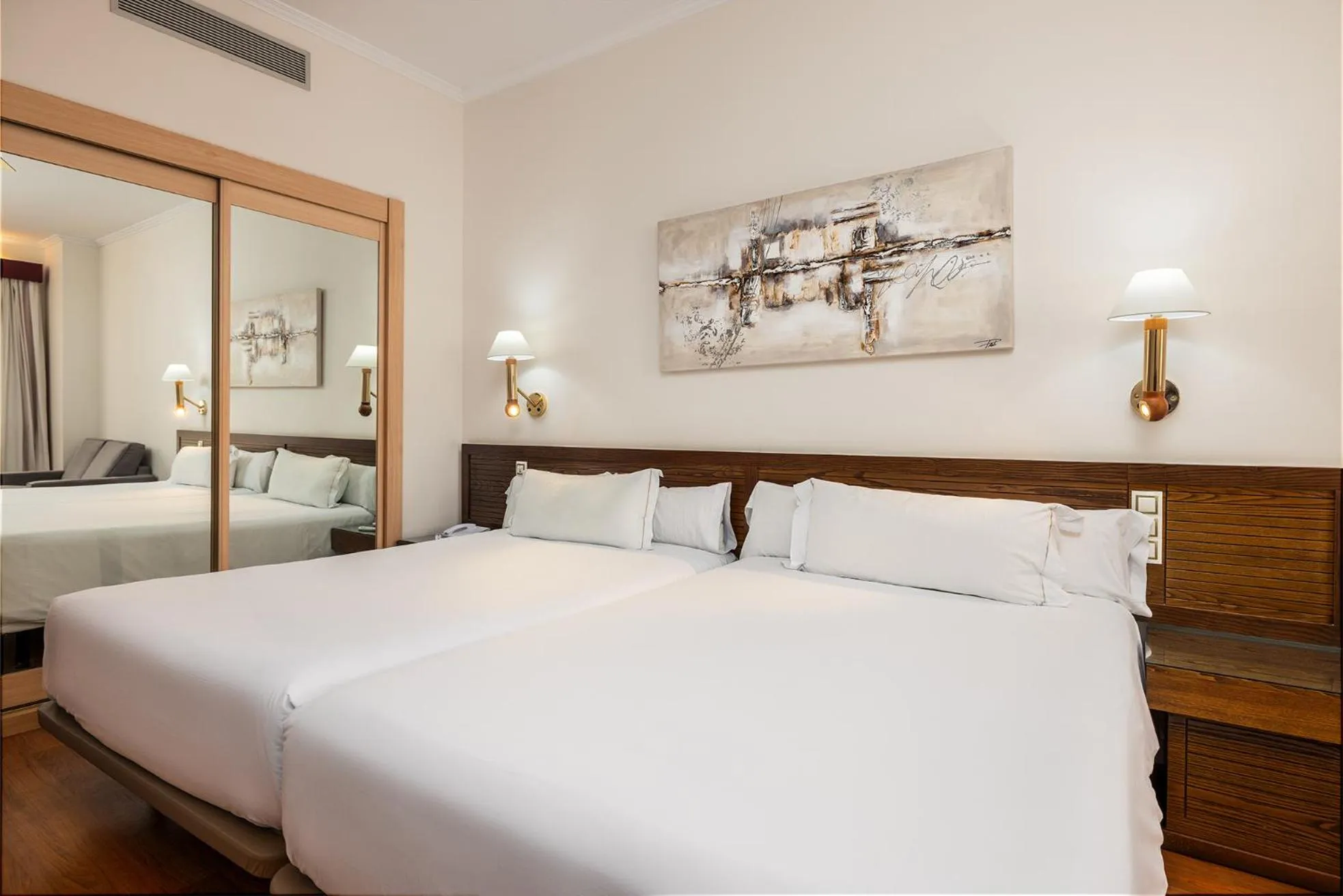 Bed in Senator Cádiz