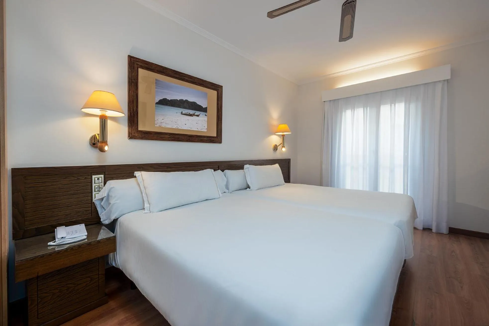 Bed in Senator Cádiz