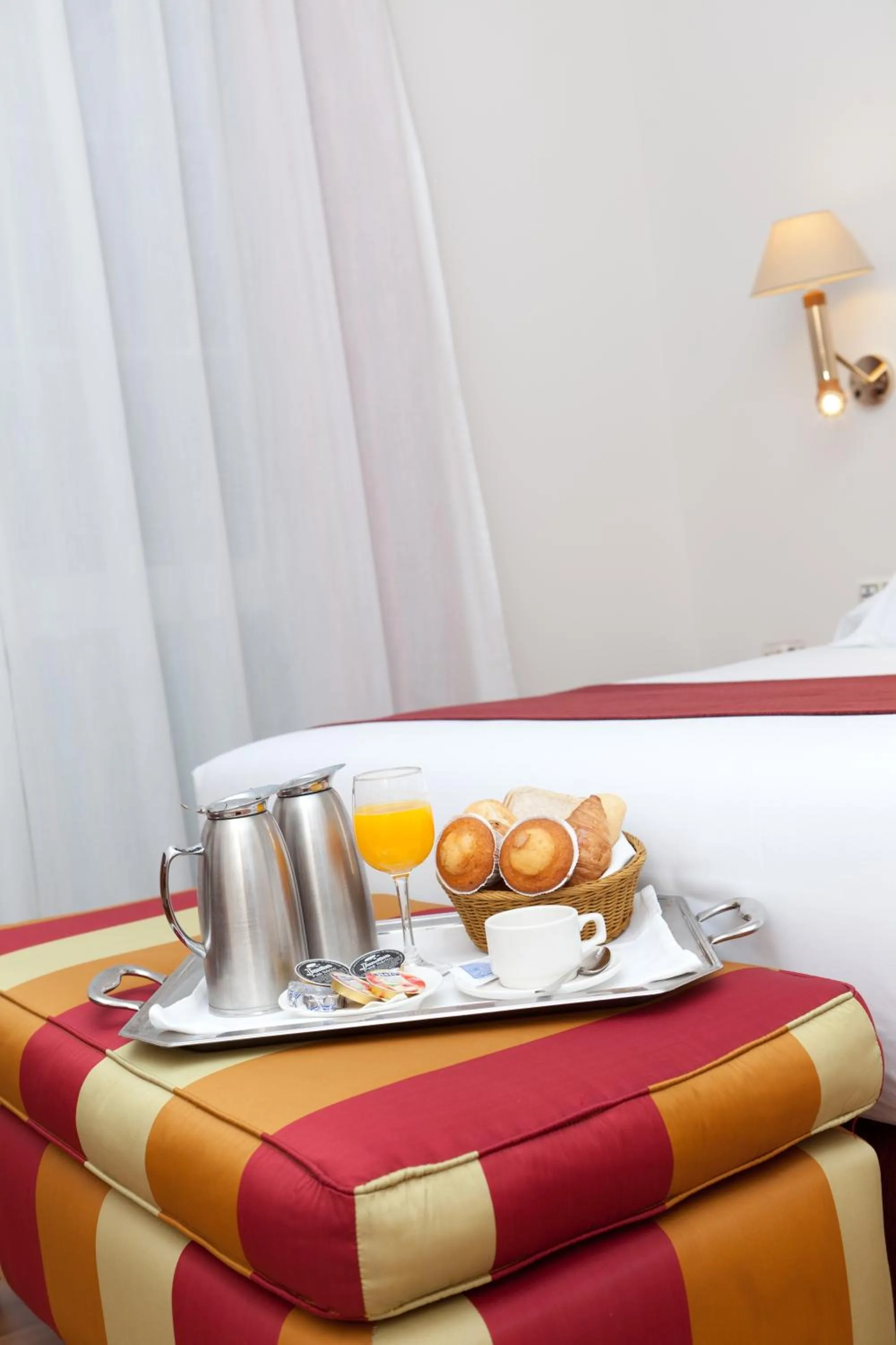 Decorative detail, Bed in Senator Cádiz