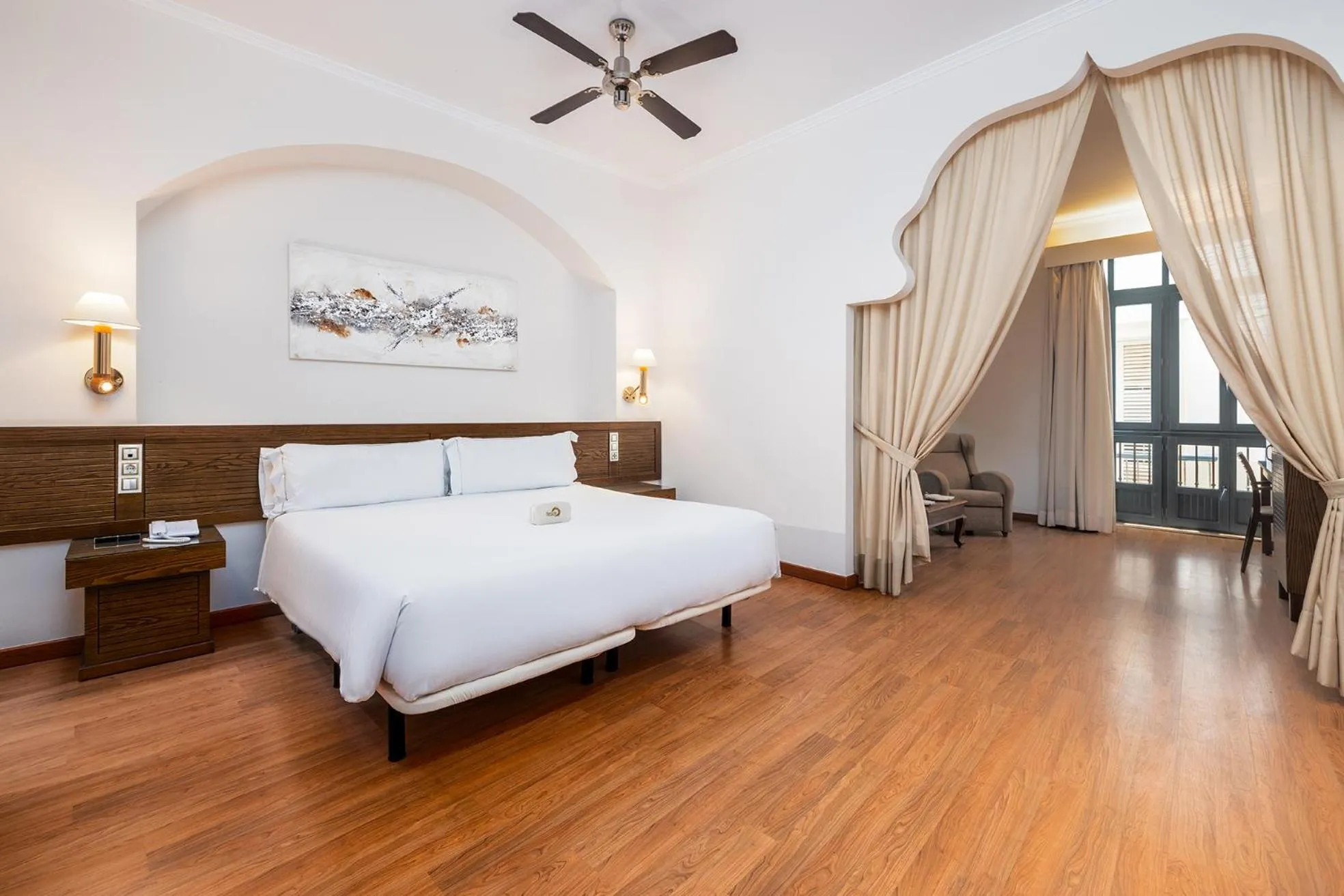 Bed in Senator Cádiz