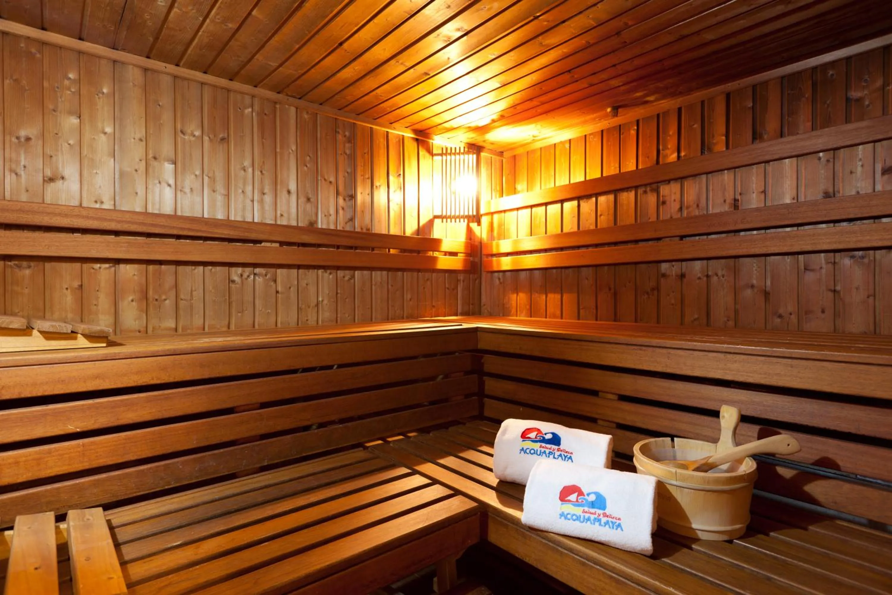 Sauna in Senator Cádiz