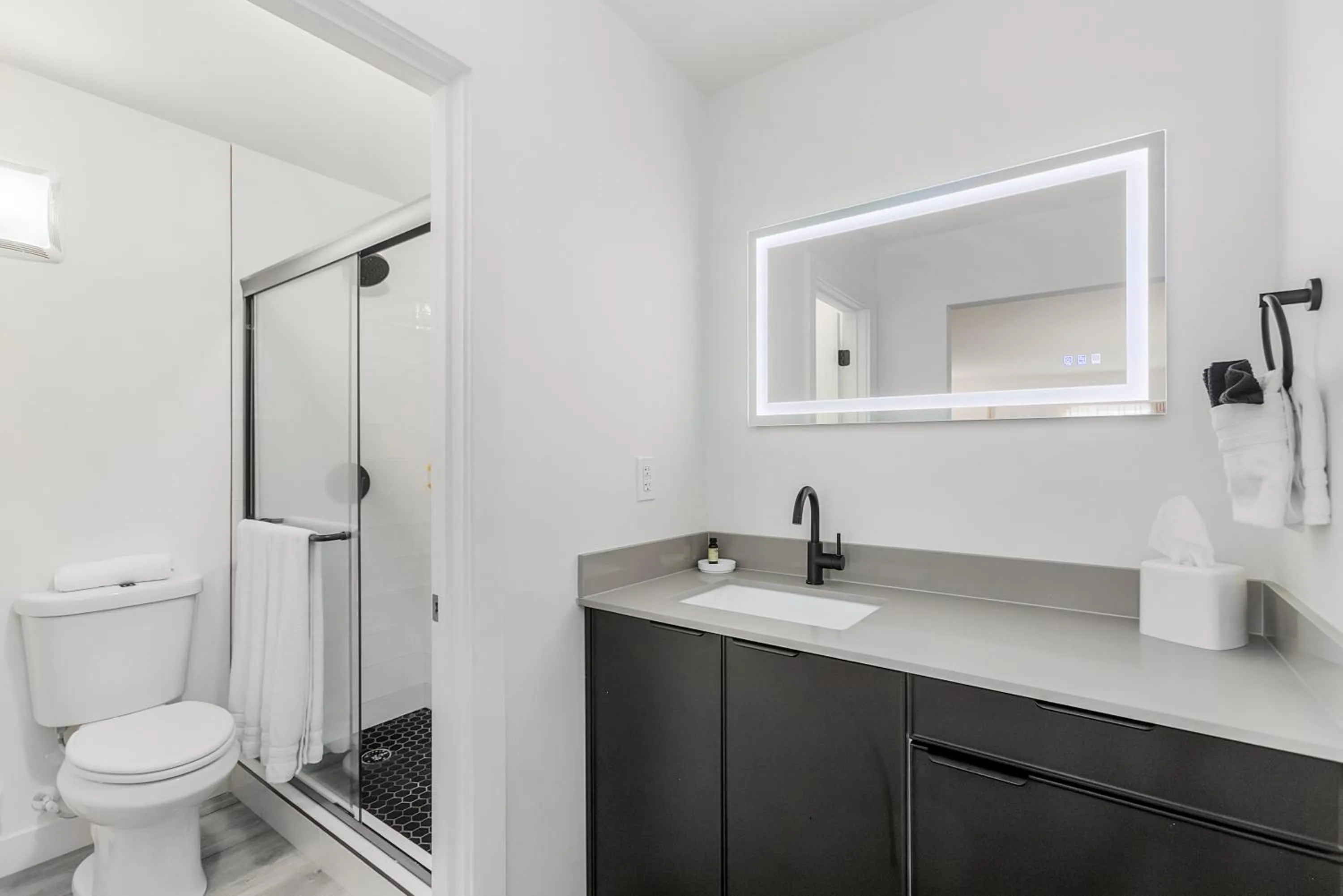 Bathroom in Papago Scottsdale by Reside, Trademark Collection by Wyndham