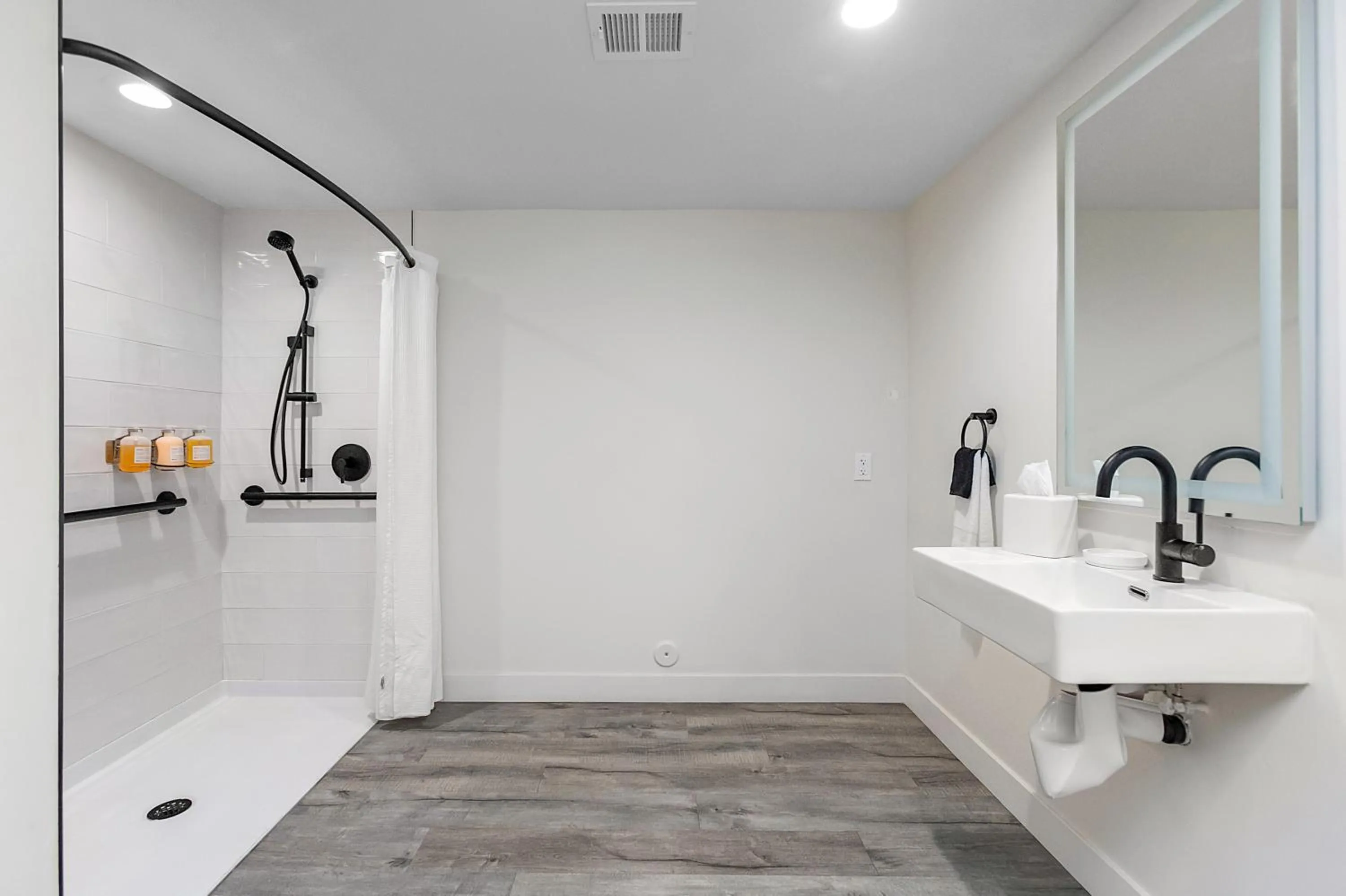 Bathroom in Papago Scottsdale by Reside, Trademark Collection by Wyndham