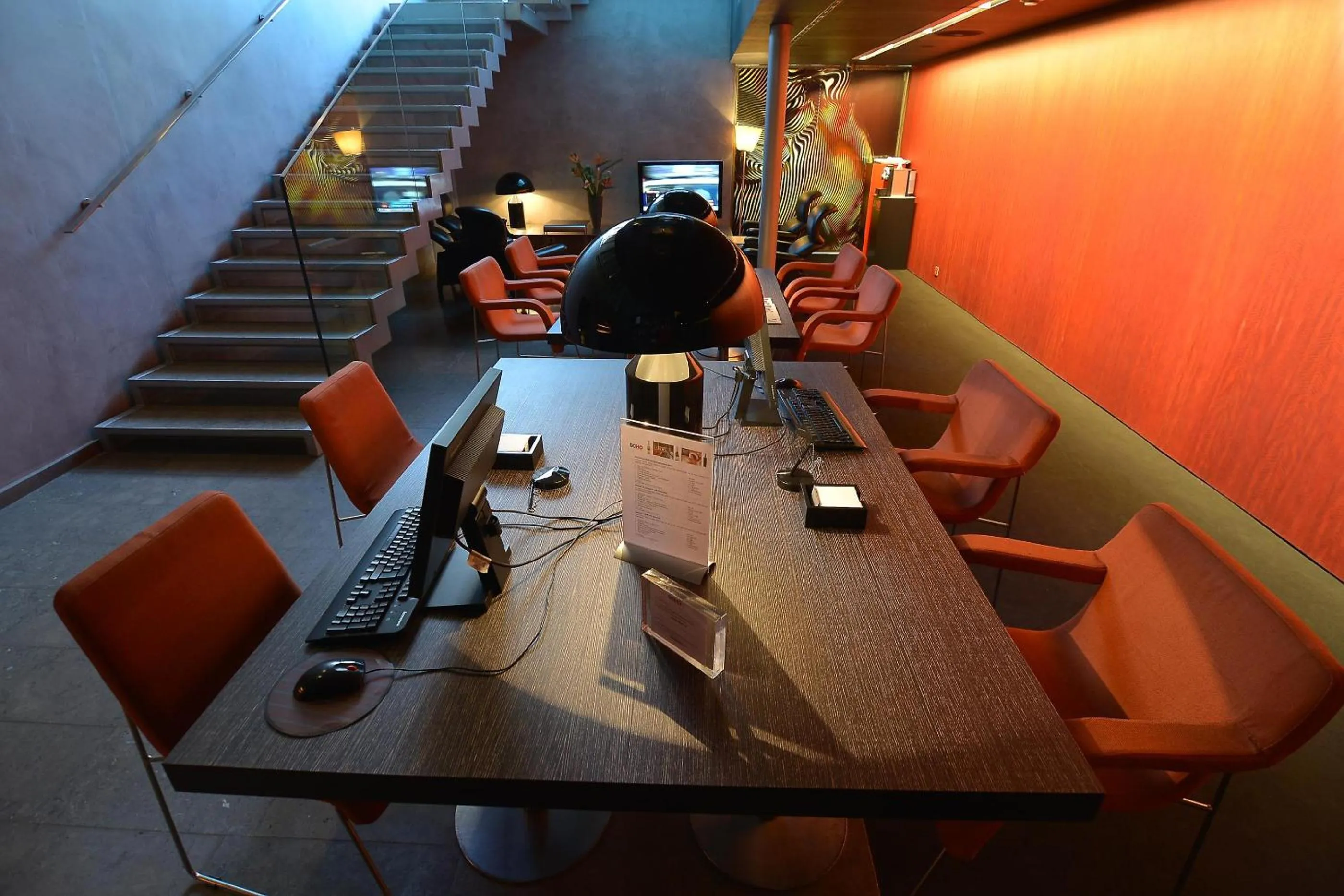 Communal lounge/ TV room in Hotel Soho