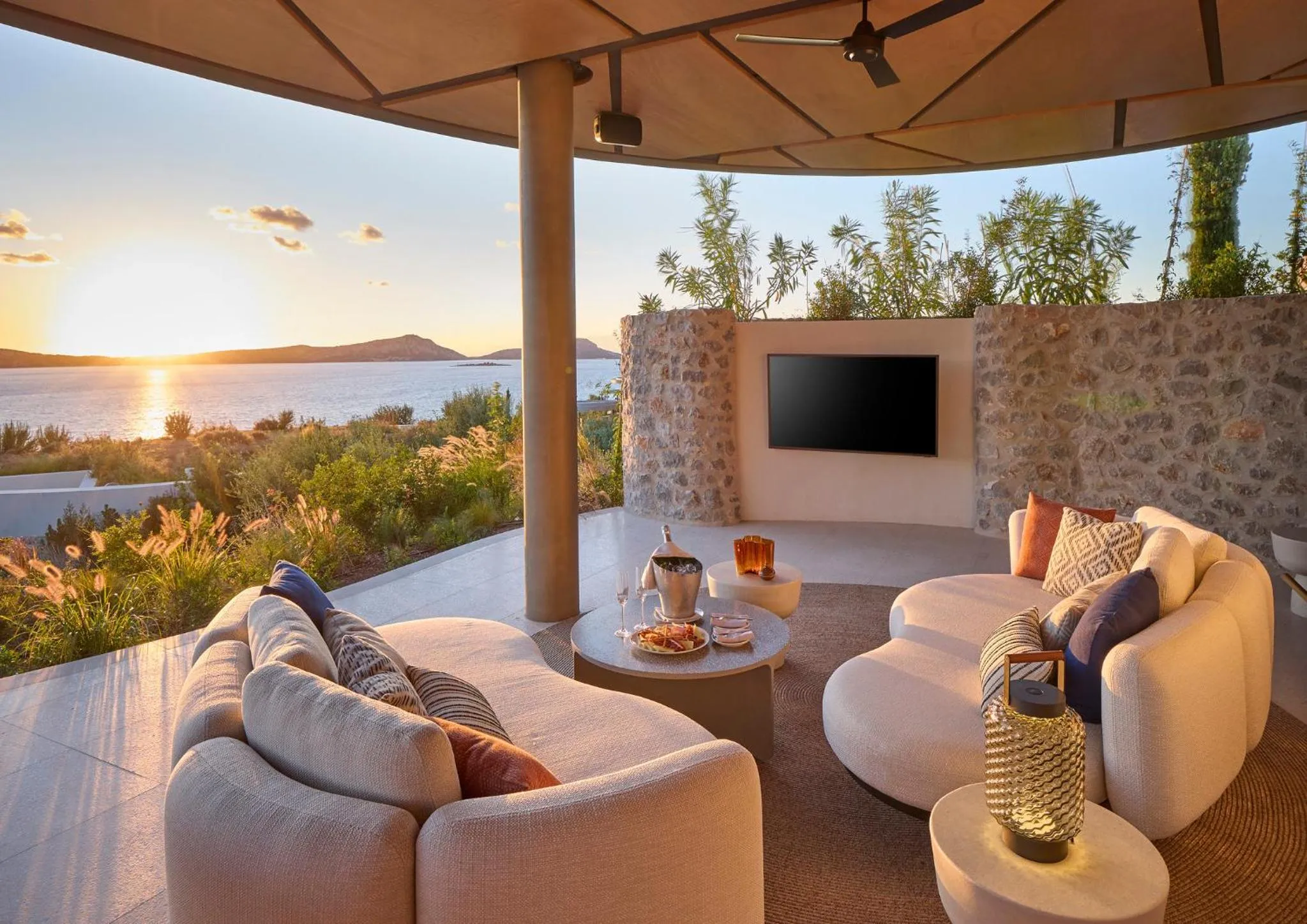Balcony/Terrace in Mandarin Oriental, Costa Navarino