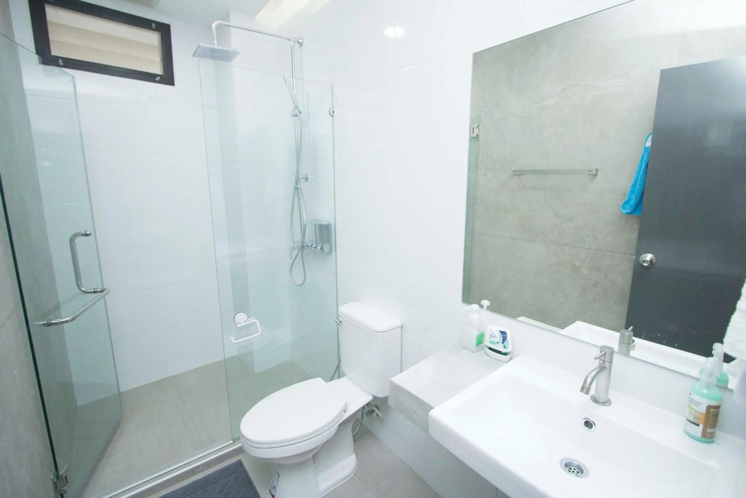 Bathroom in All Day Bangkok