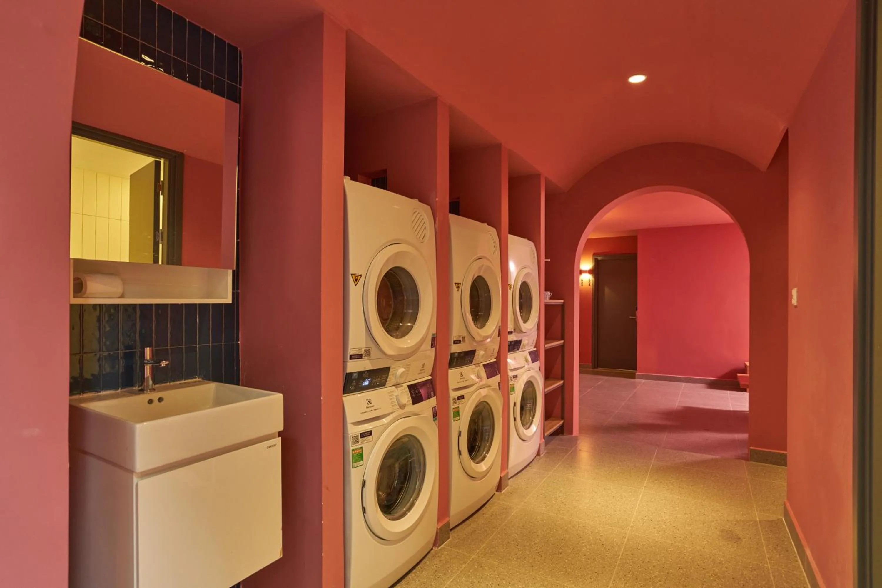 washing machine in M Village Living Hồ Biểu Chánh