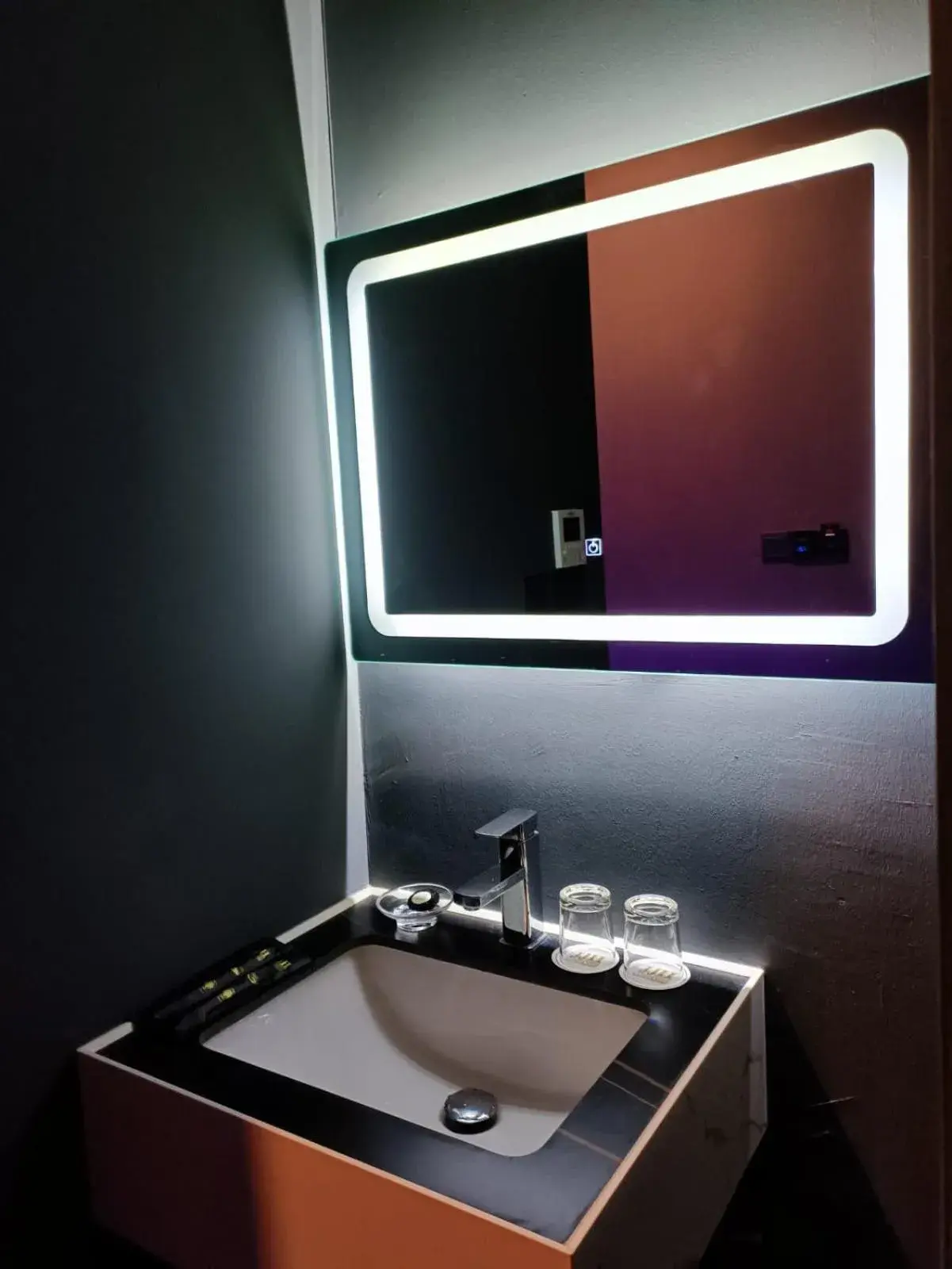 Tatami in HOTEL JJH - newly opened near BUGIS Tatami in HOTEL JJH - newly opened near BUGIS