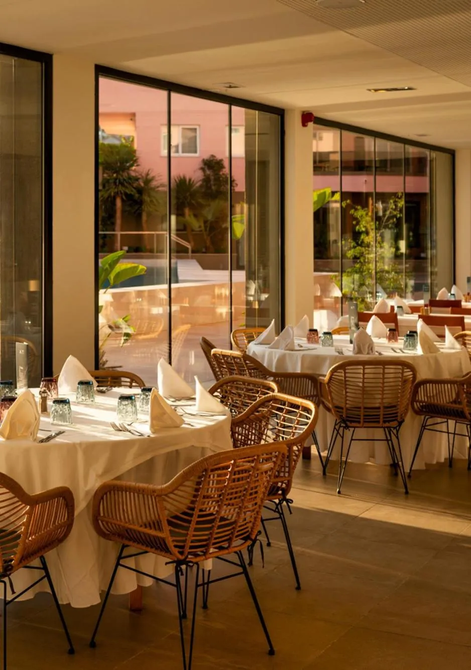 Restaurant/places to eat in AQUA Hotel The Breeze & Spa - All Inclusive - Adults Only - 4Sup