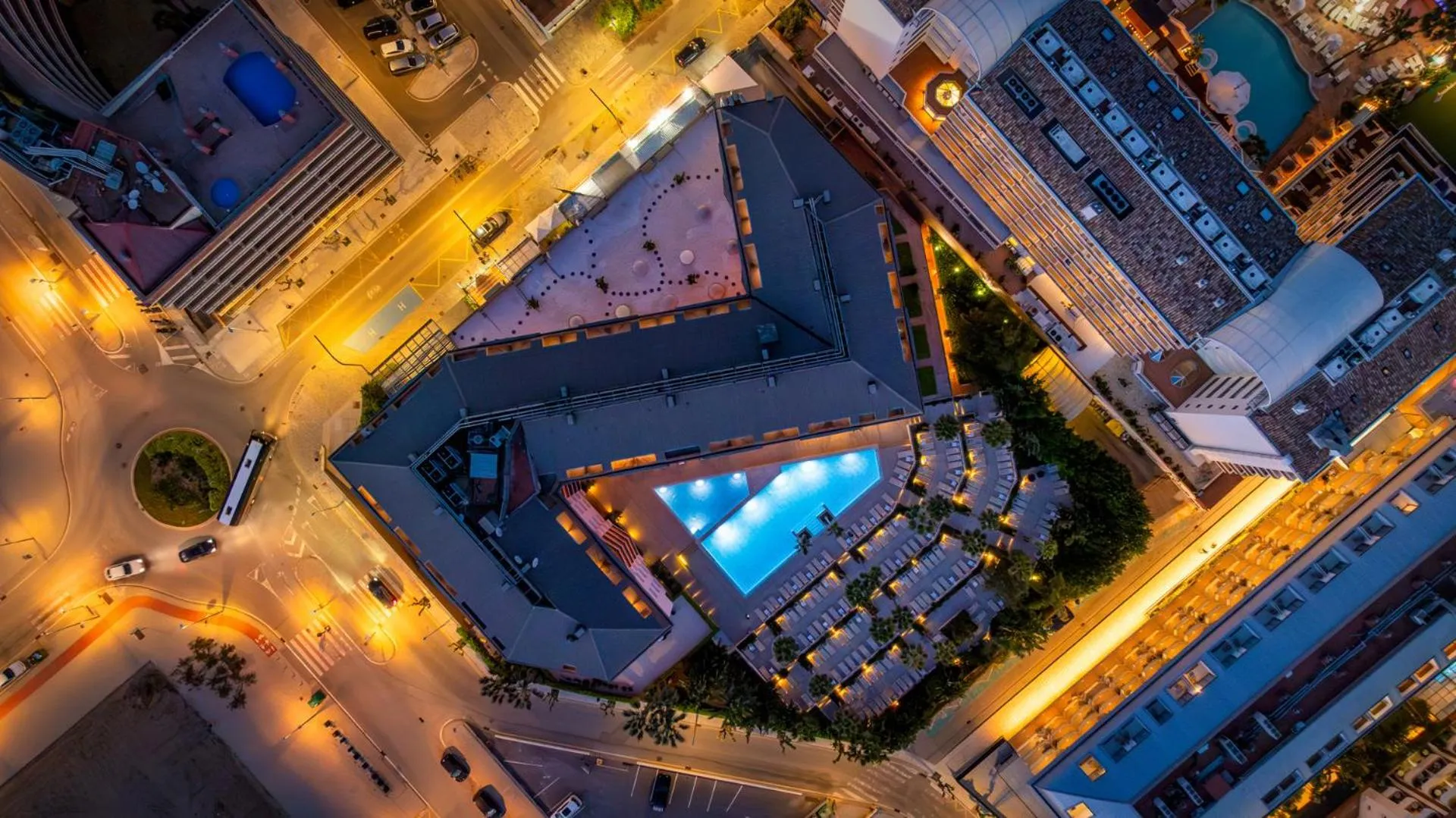 Night in AQUA Hotel The Breeze & Spa - All Inclusive - Adults Only - 4Sup