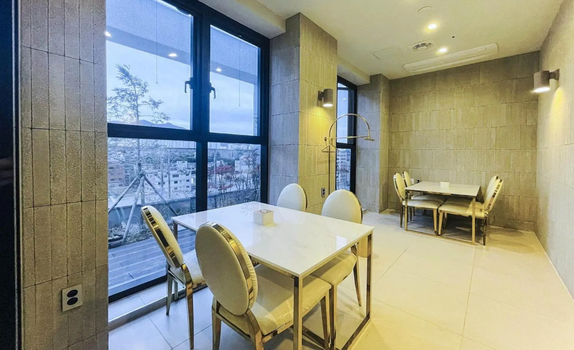 Brown Dot Hotel Yangsan Seochang