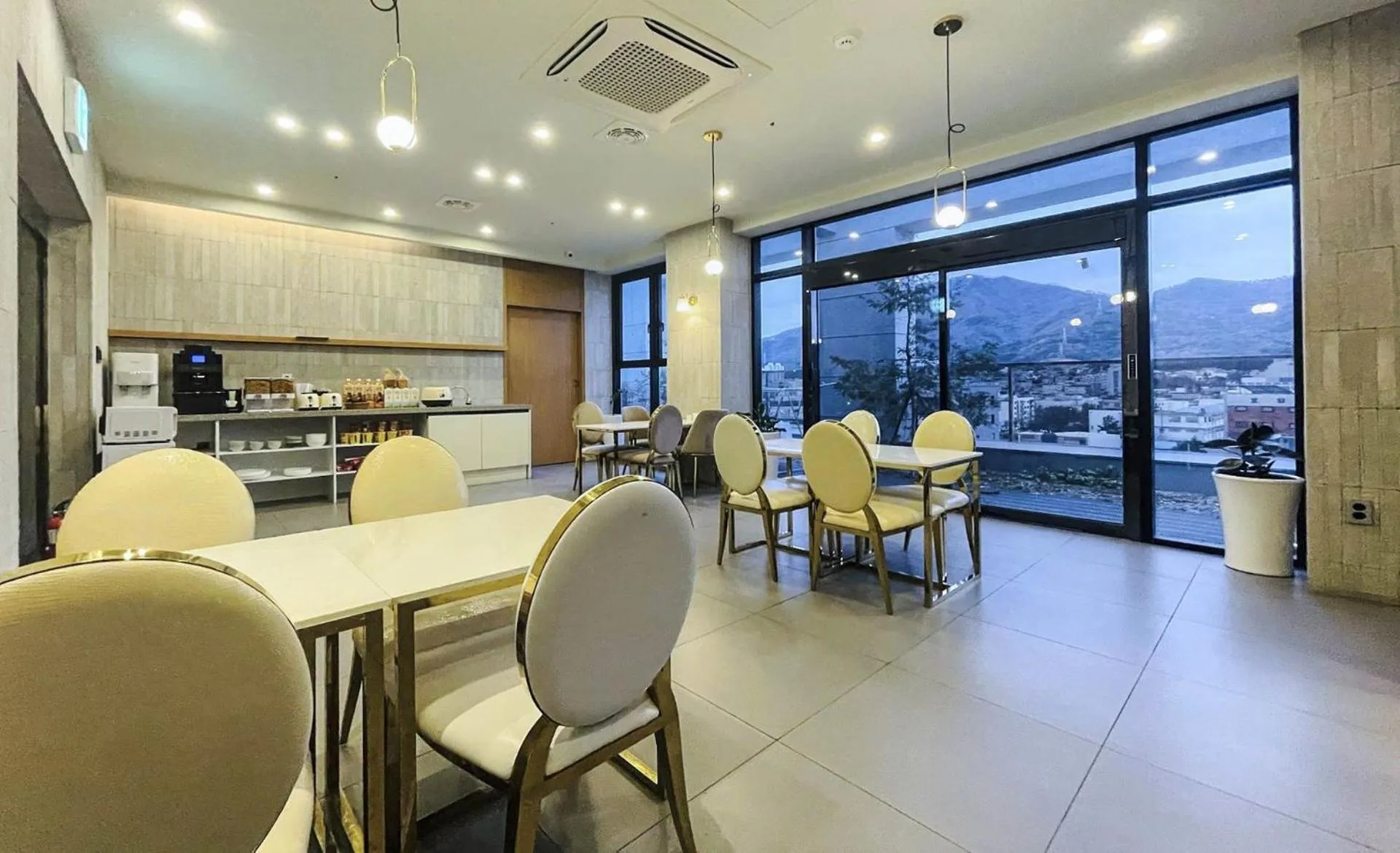 Brown Dot Hotel Yangsan Seochang