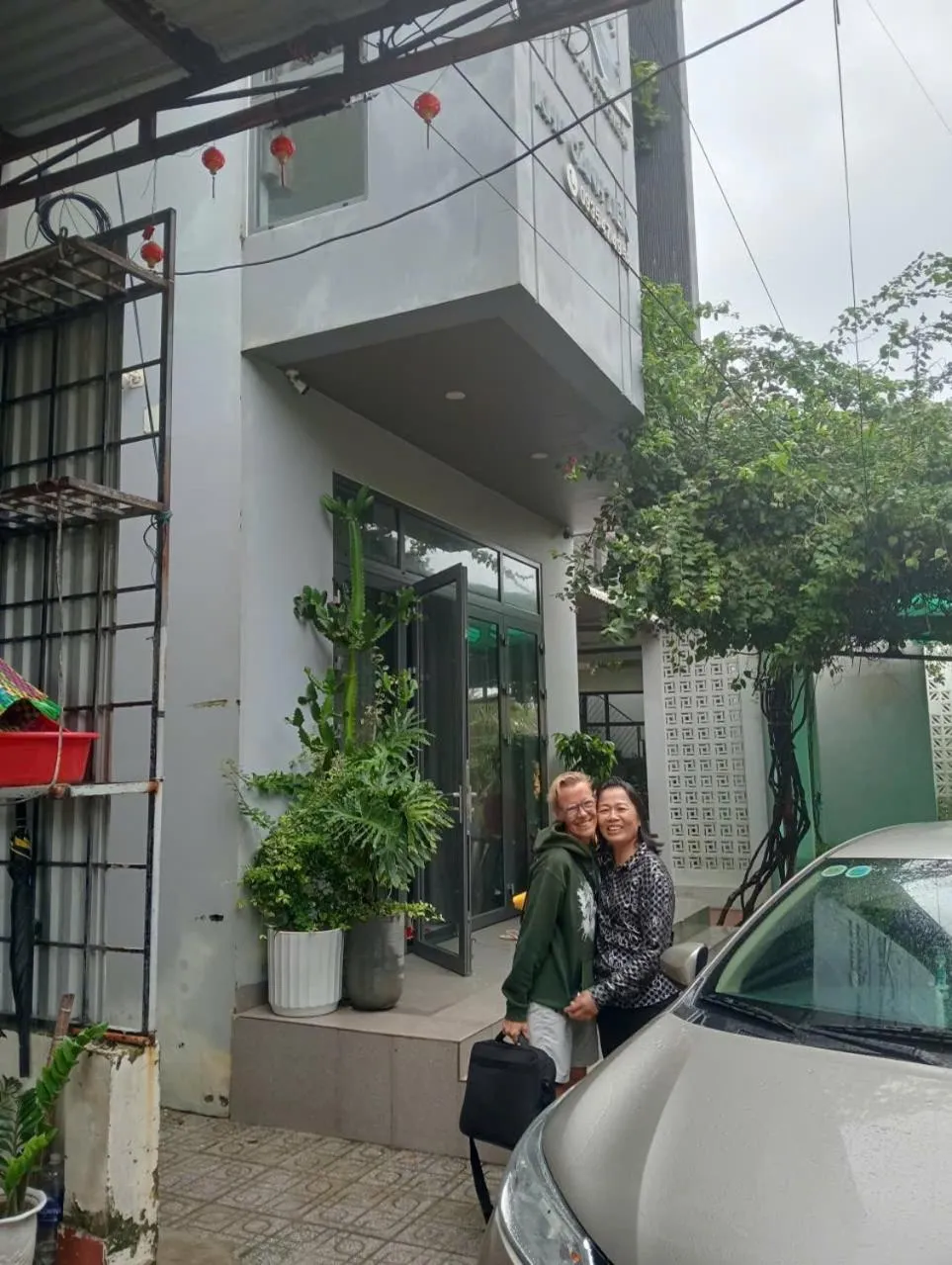 Guests in Canh Tien Homestay Tam Thanh Beach