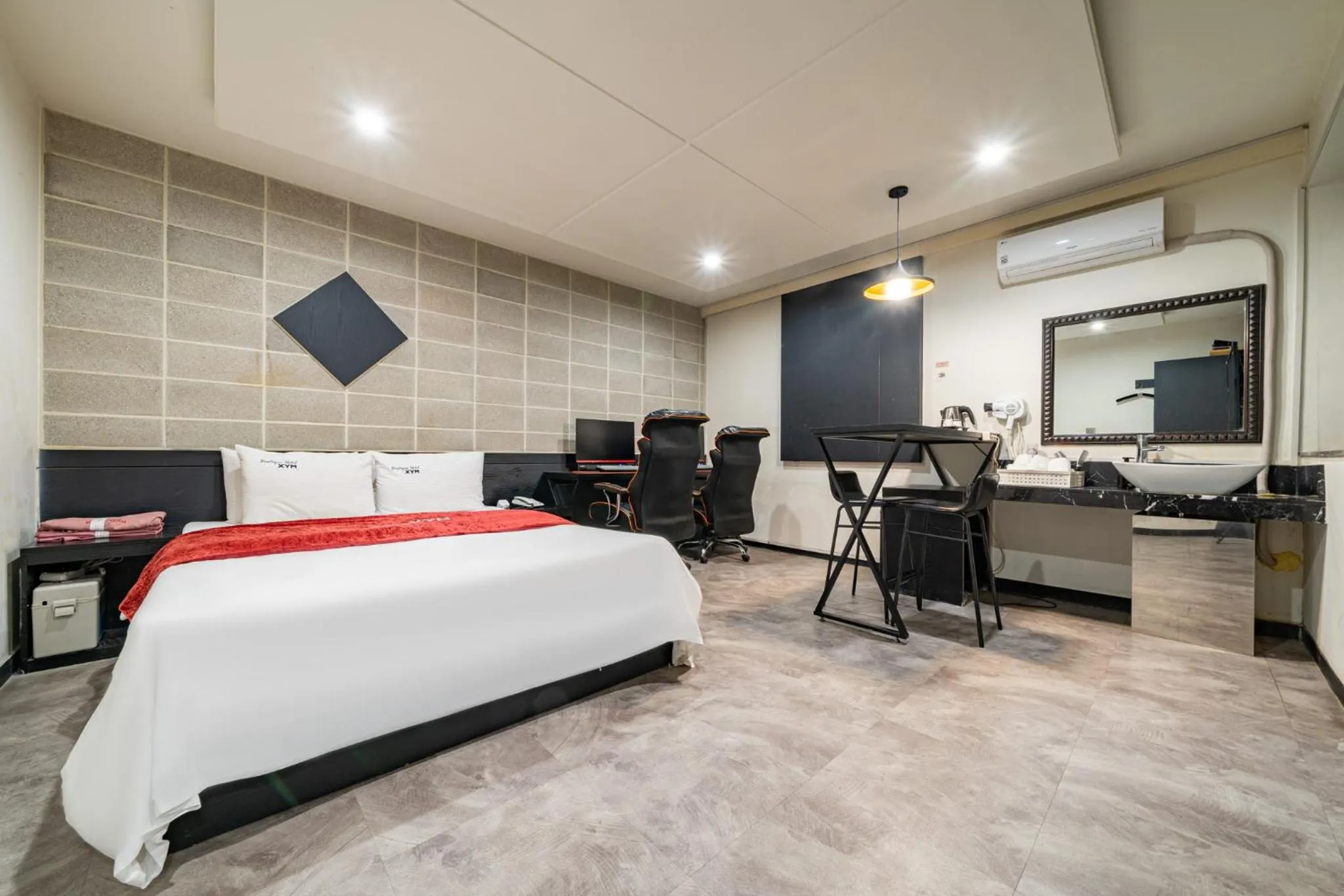 Bed in Boutique Hotel XYM