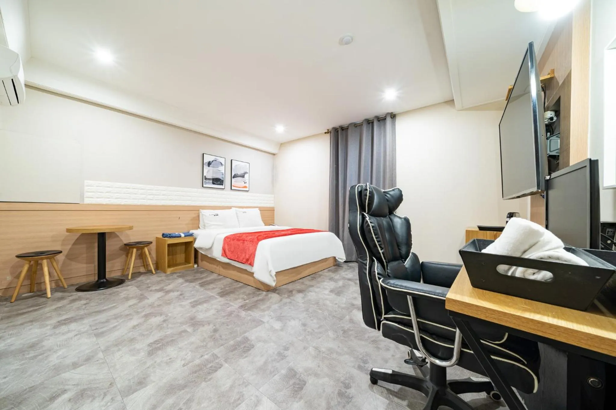 Bed in Boutique Hotel XYM