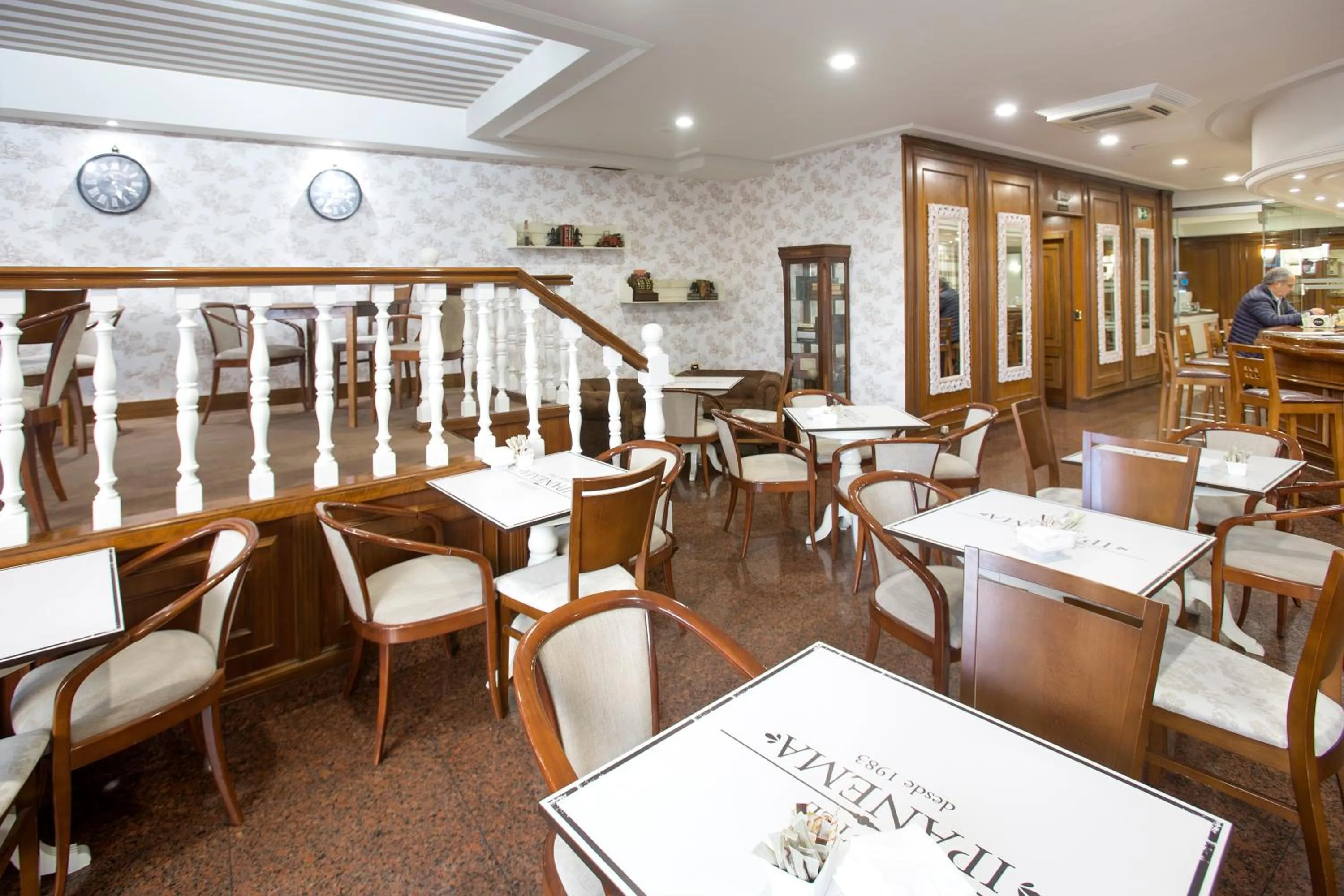 Food and drinks in Oca Ipanema Hotel