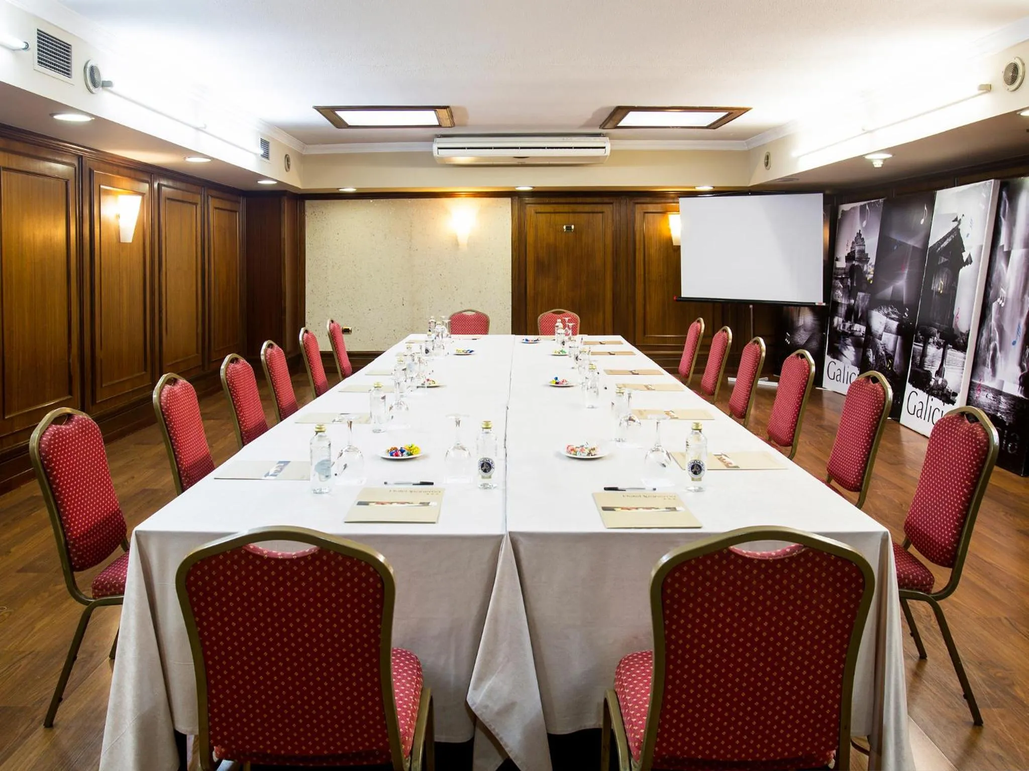 Business facilities in Oca Ipanema Hotel