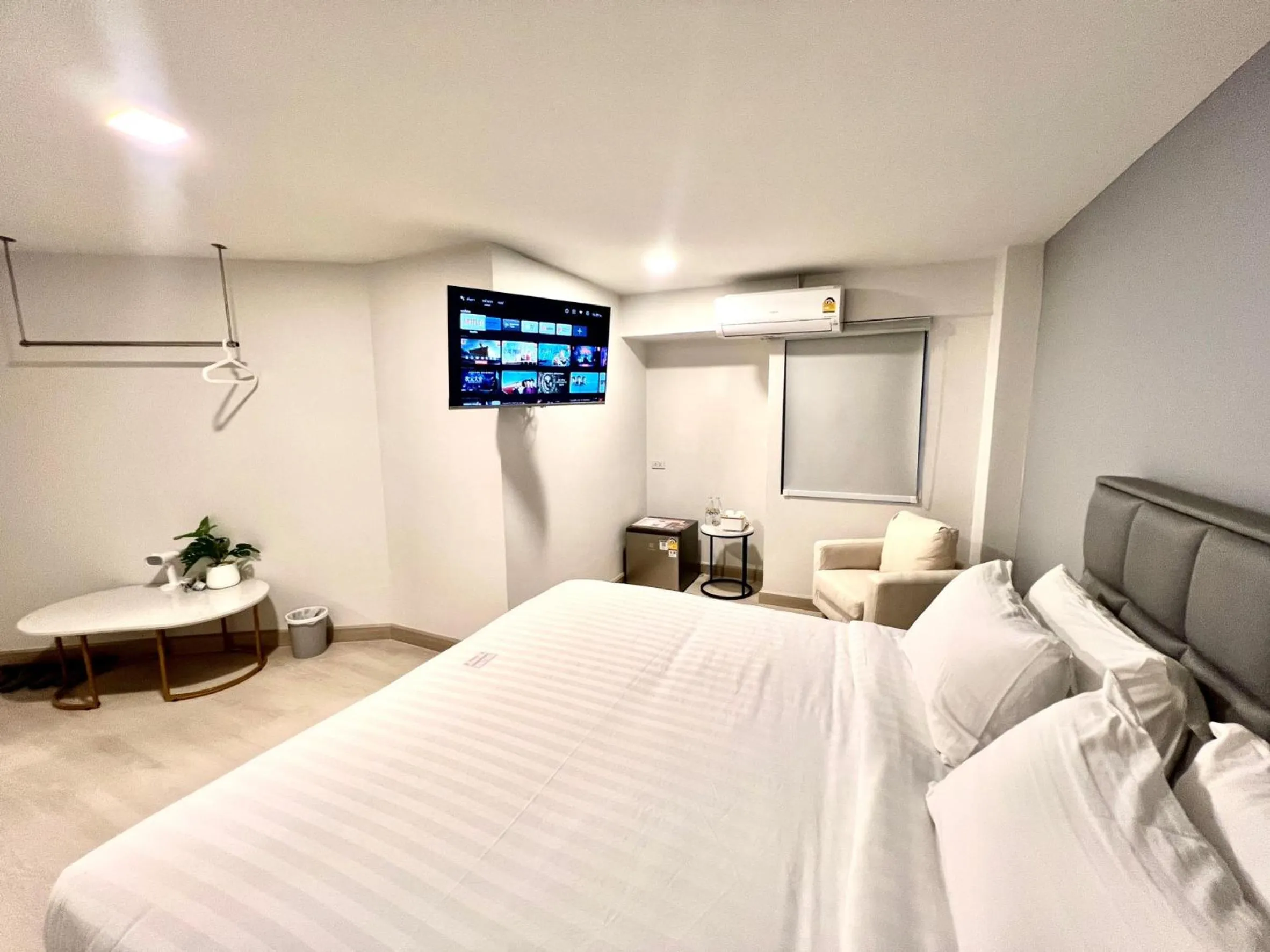 Bed in The Space Hotel Lampang