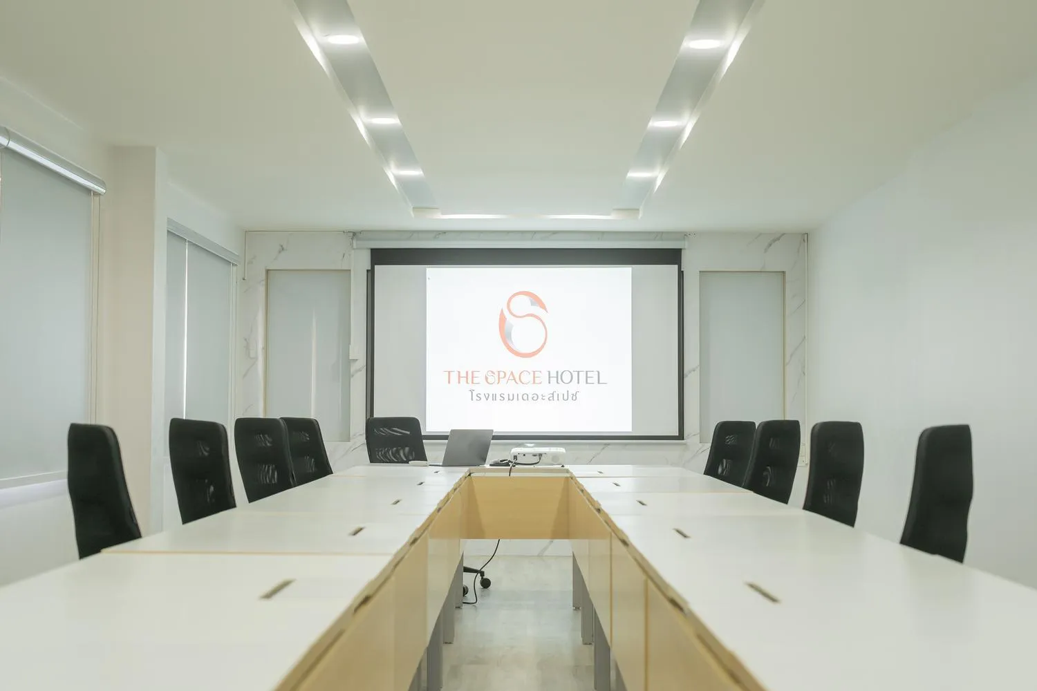 Meeting/conference room in The Space Hotel Lampang