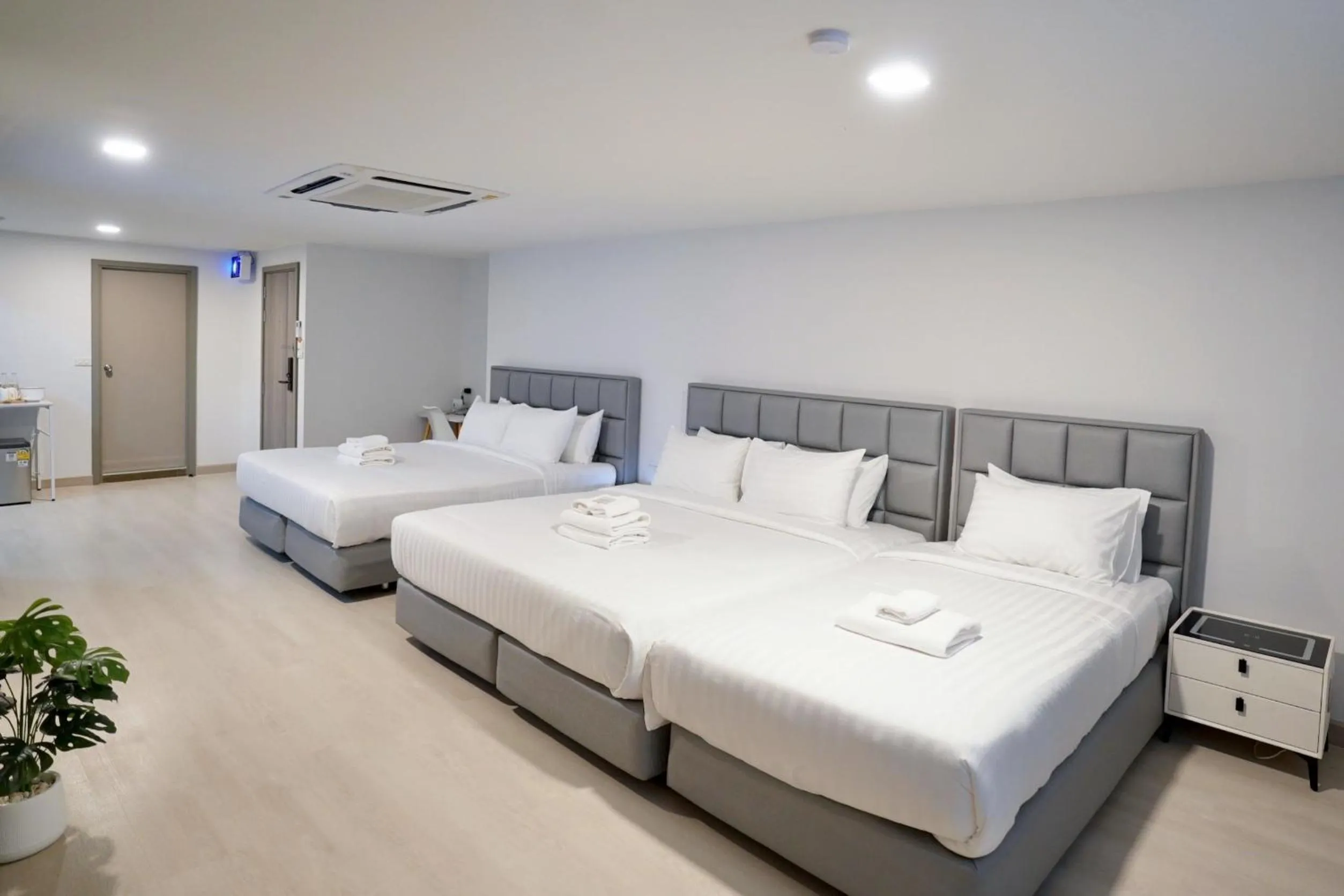 Bed in The Space Hotel Lampang