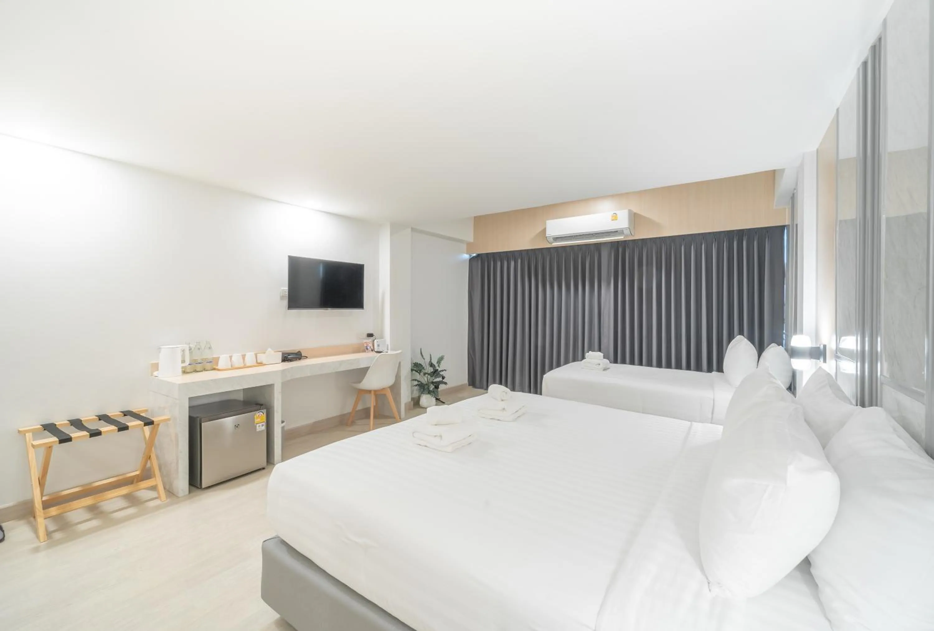 Bedroom, Bed in The Space Hotel Lampang