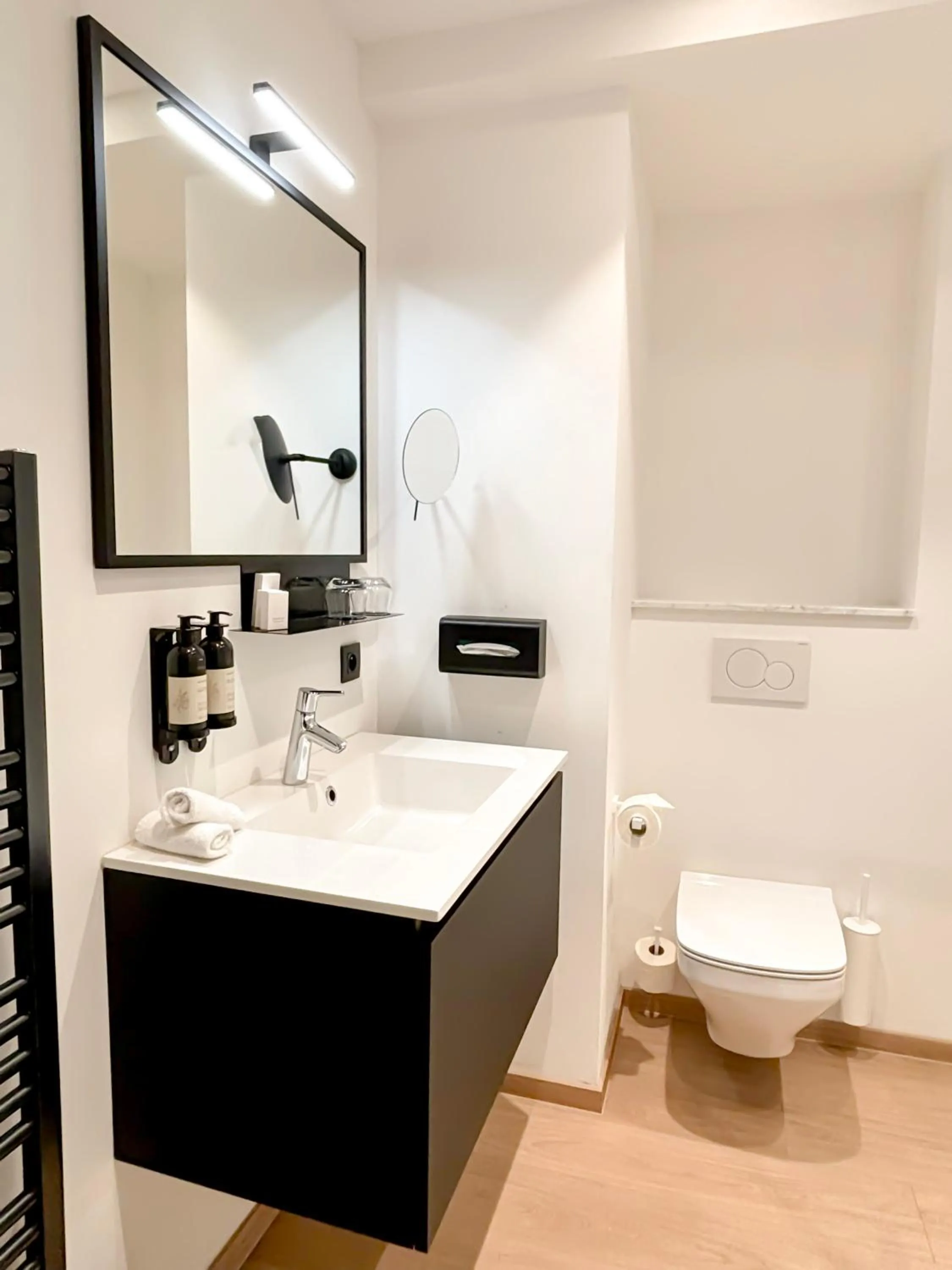 Bathroom in Comic Art Hotel