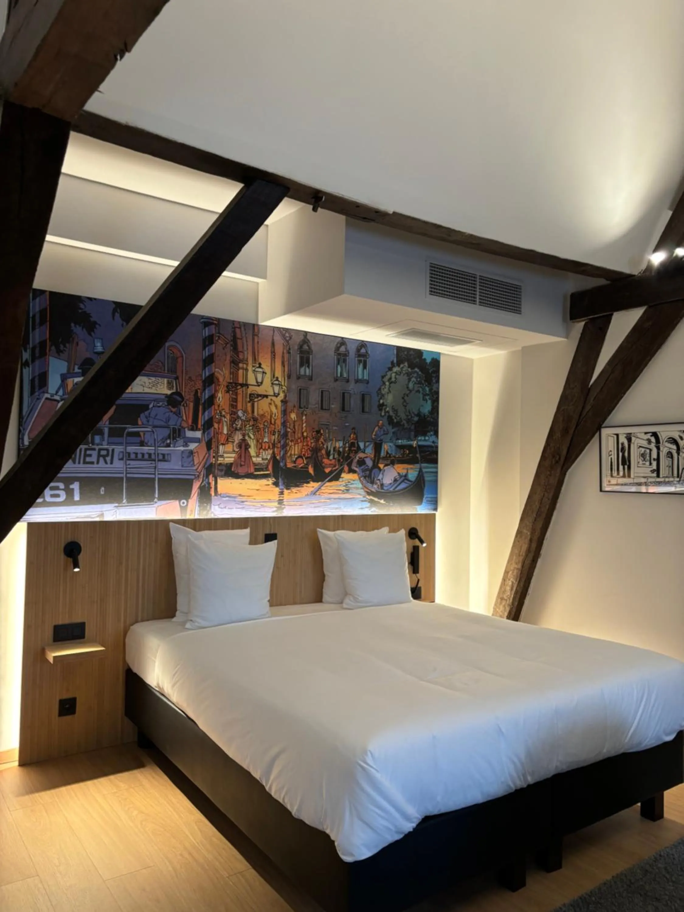 Bed in Comic Art Hotel
