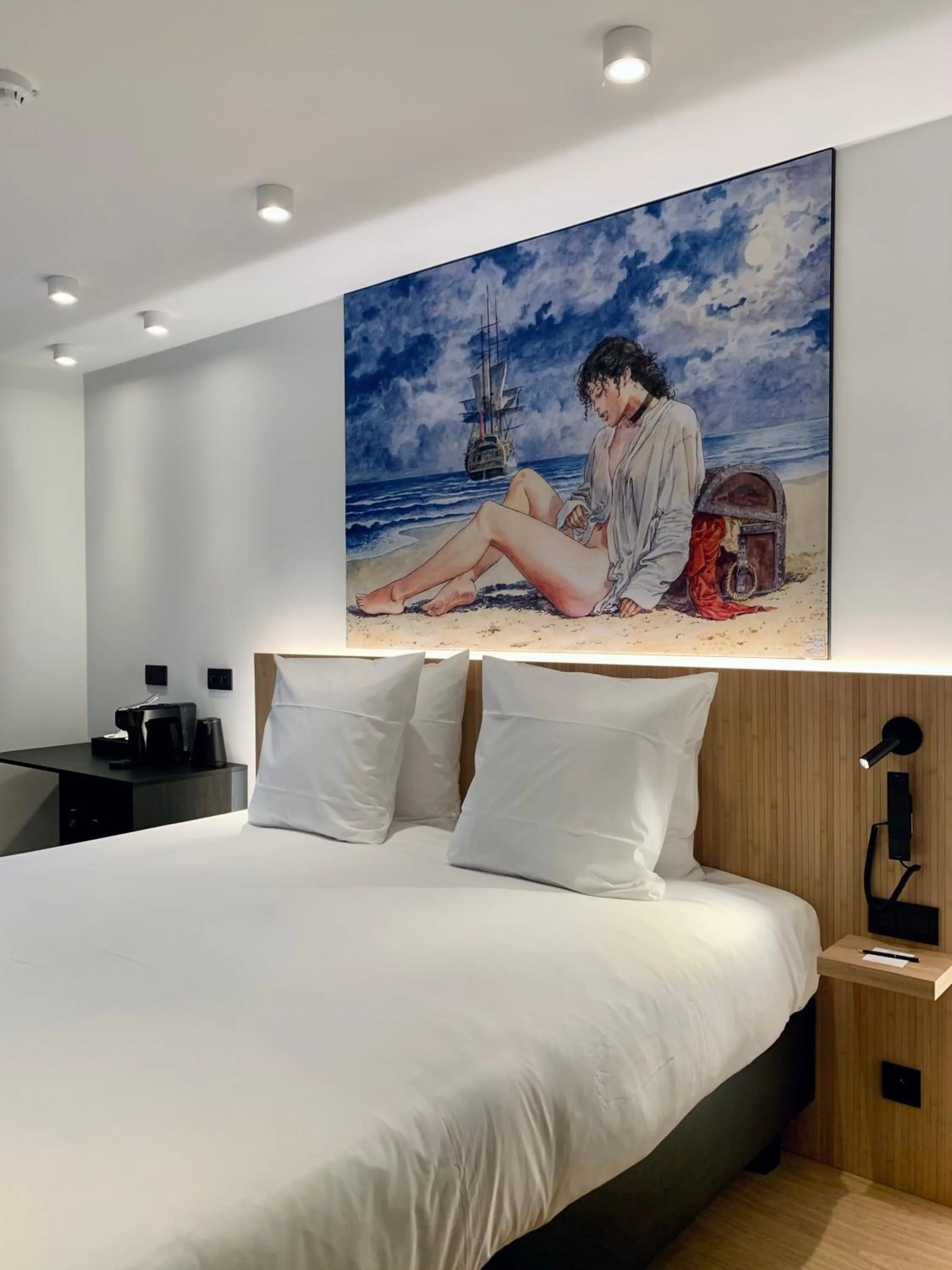 Bed in Comic Art Hotel