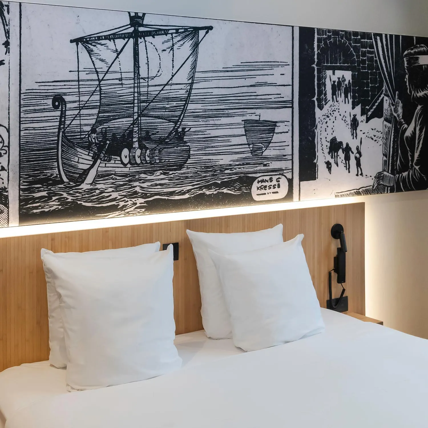 Bed in Comic Art Hotel