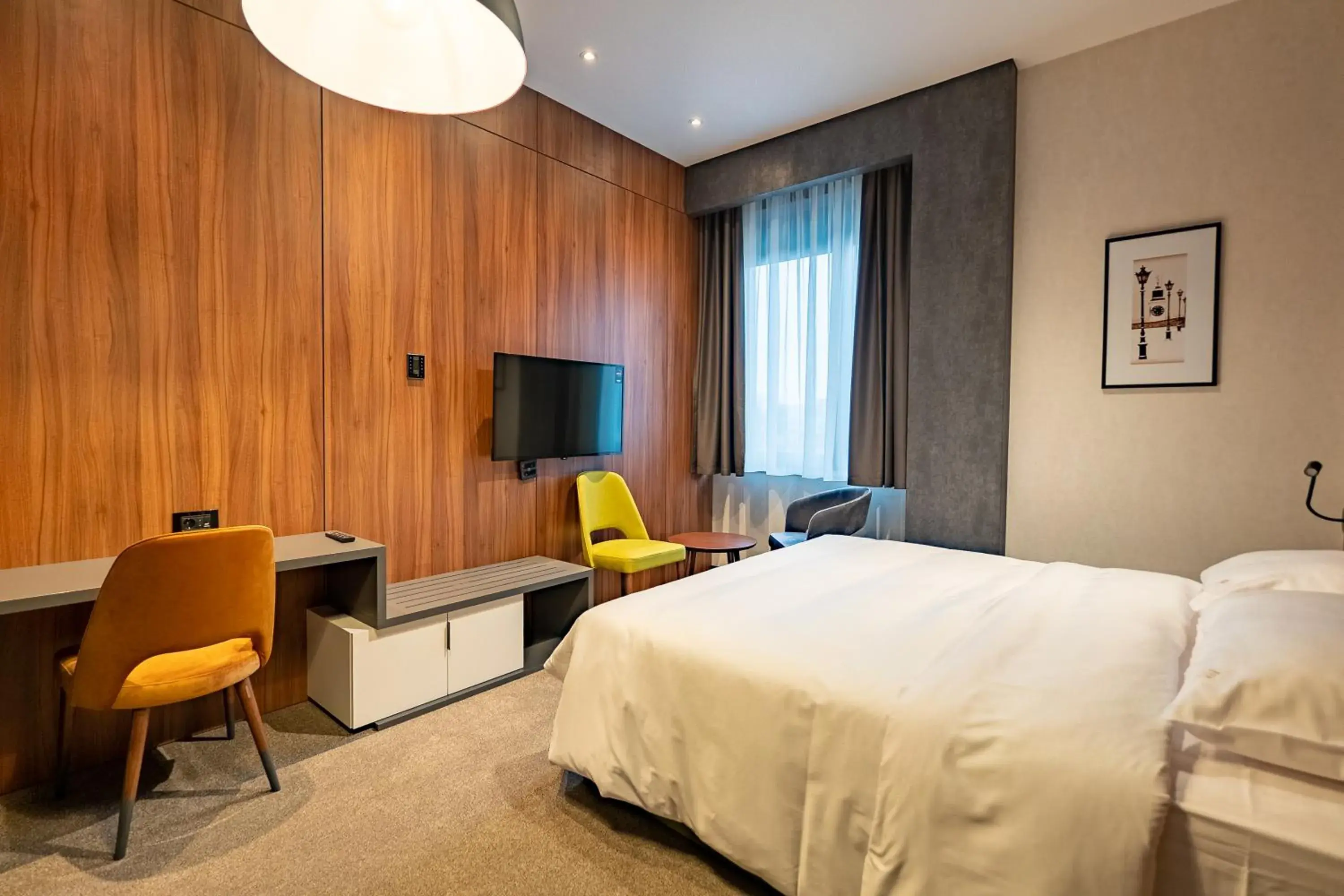 Standard Double Room - single occupancy in Hotel Element Standard Double Room - single occupancy in Hotel Element