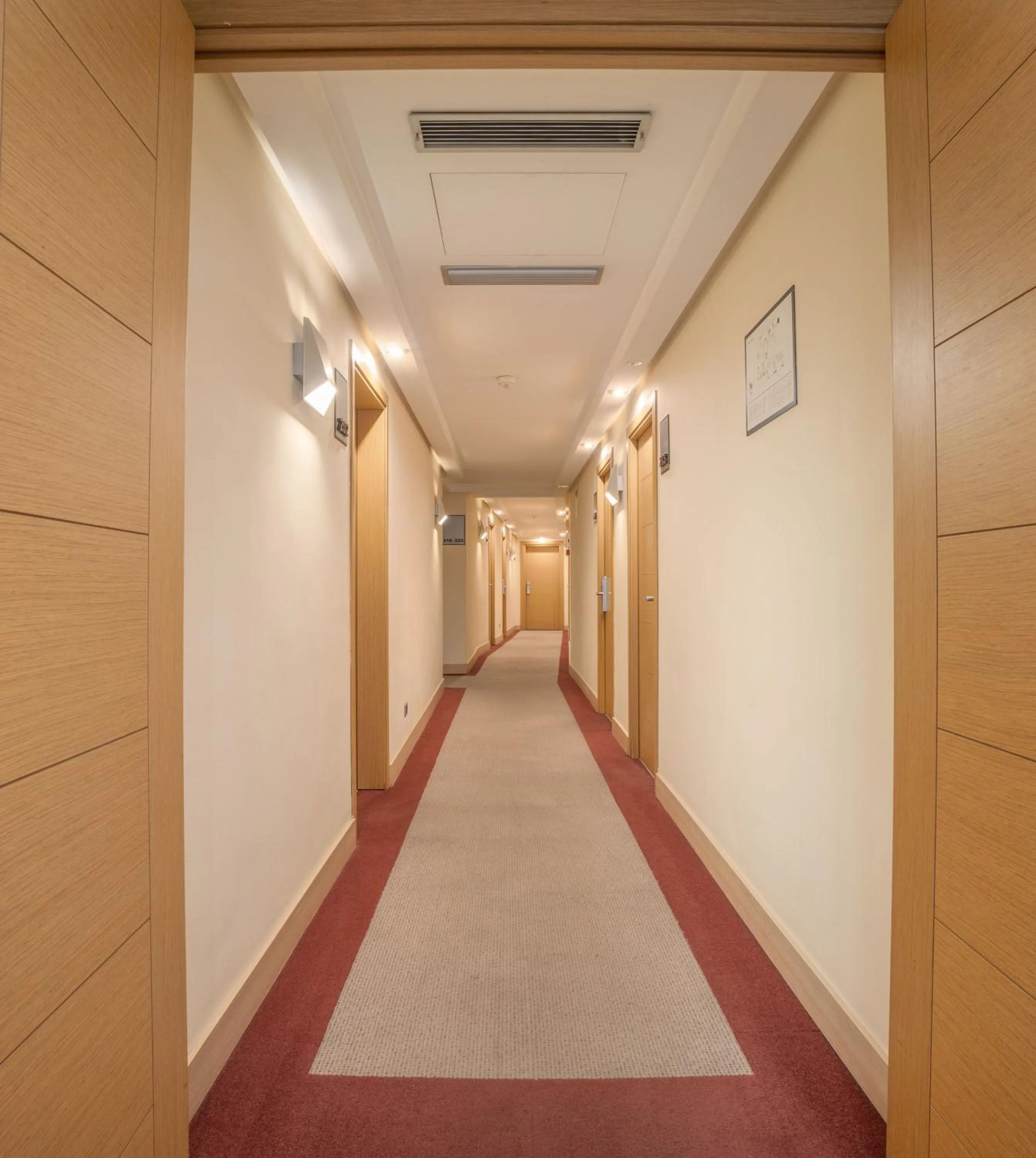 Property building in Hotel Duran