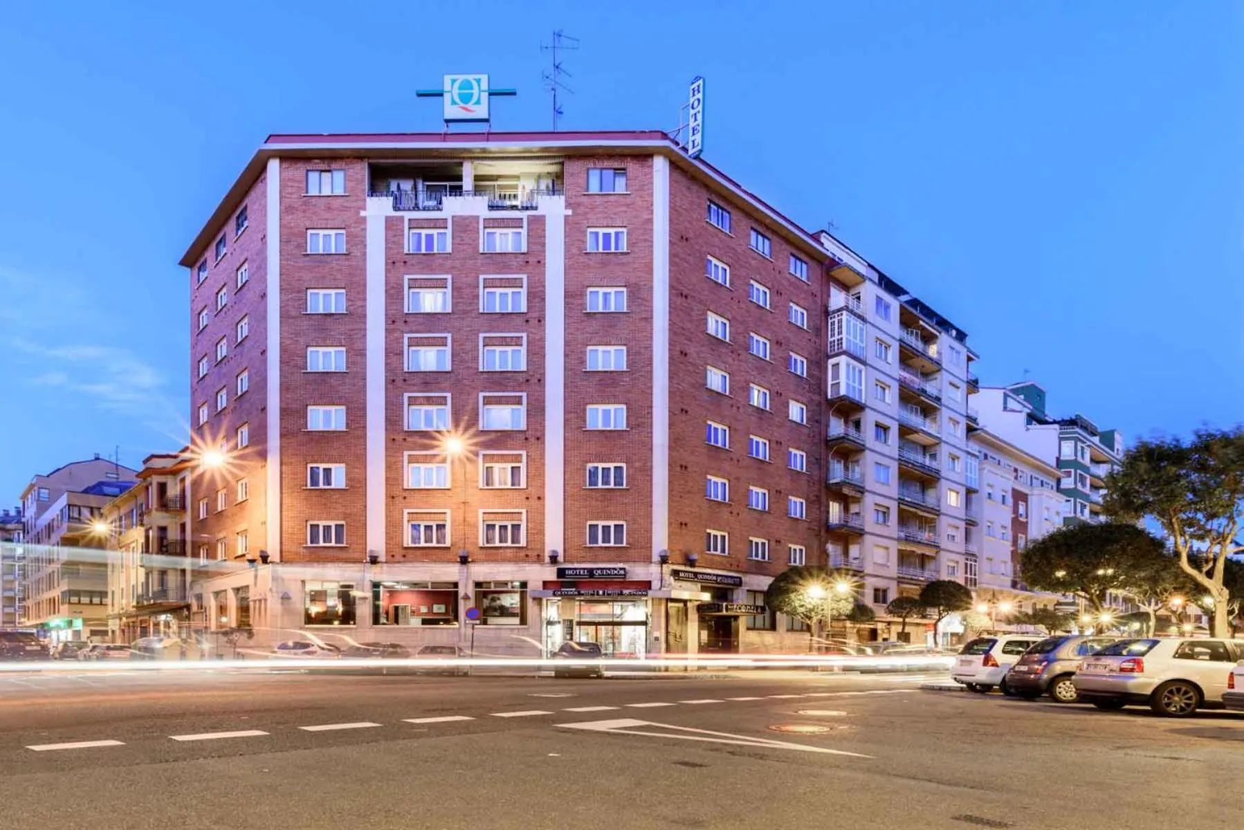 Property building in Crisol Quindós