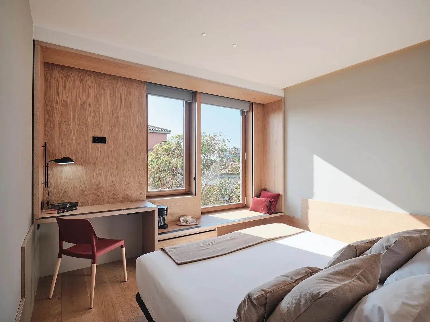 Superior Double Room in Qgat Restaurant Events & Hotel Superior Double Room in Qgat Restaurant Events & Hotel